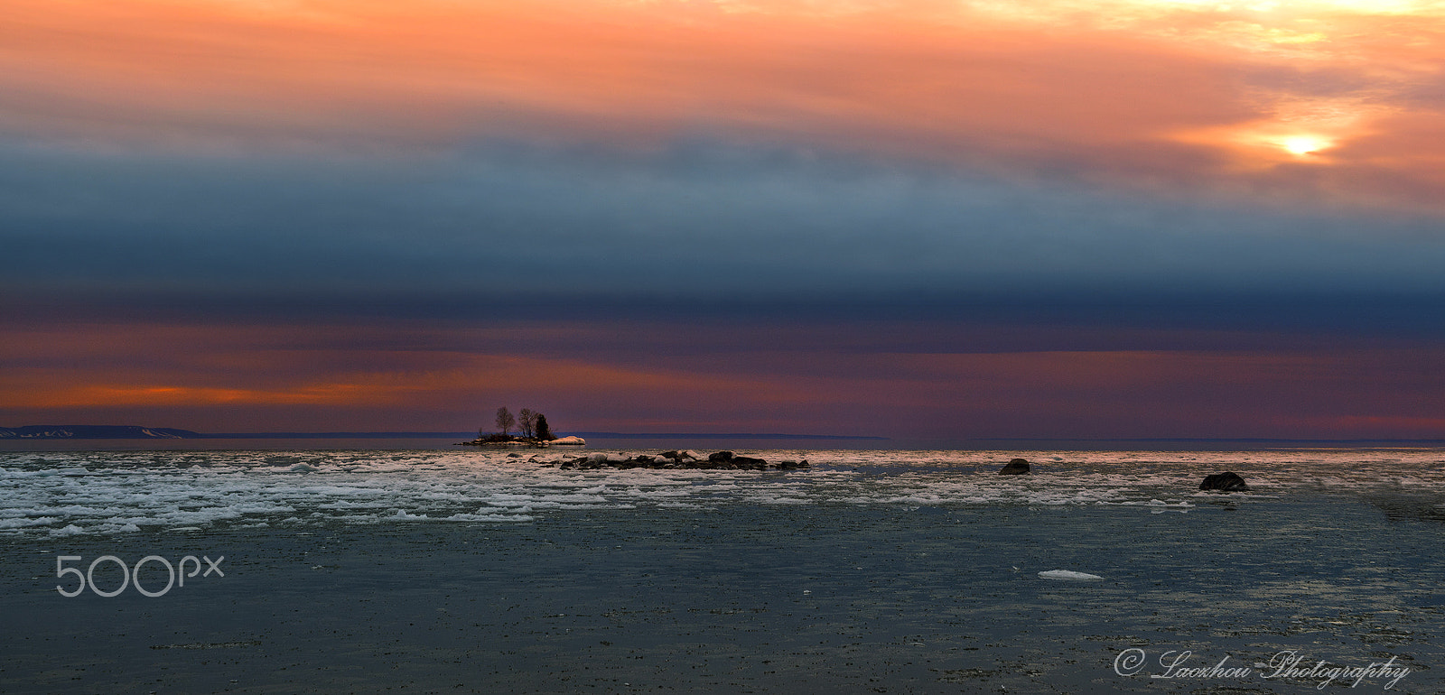 Nikon D5 sample photo. Sunset at tiny beach photography