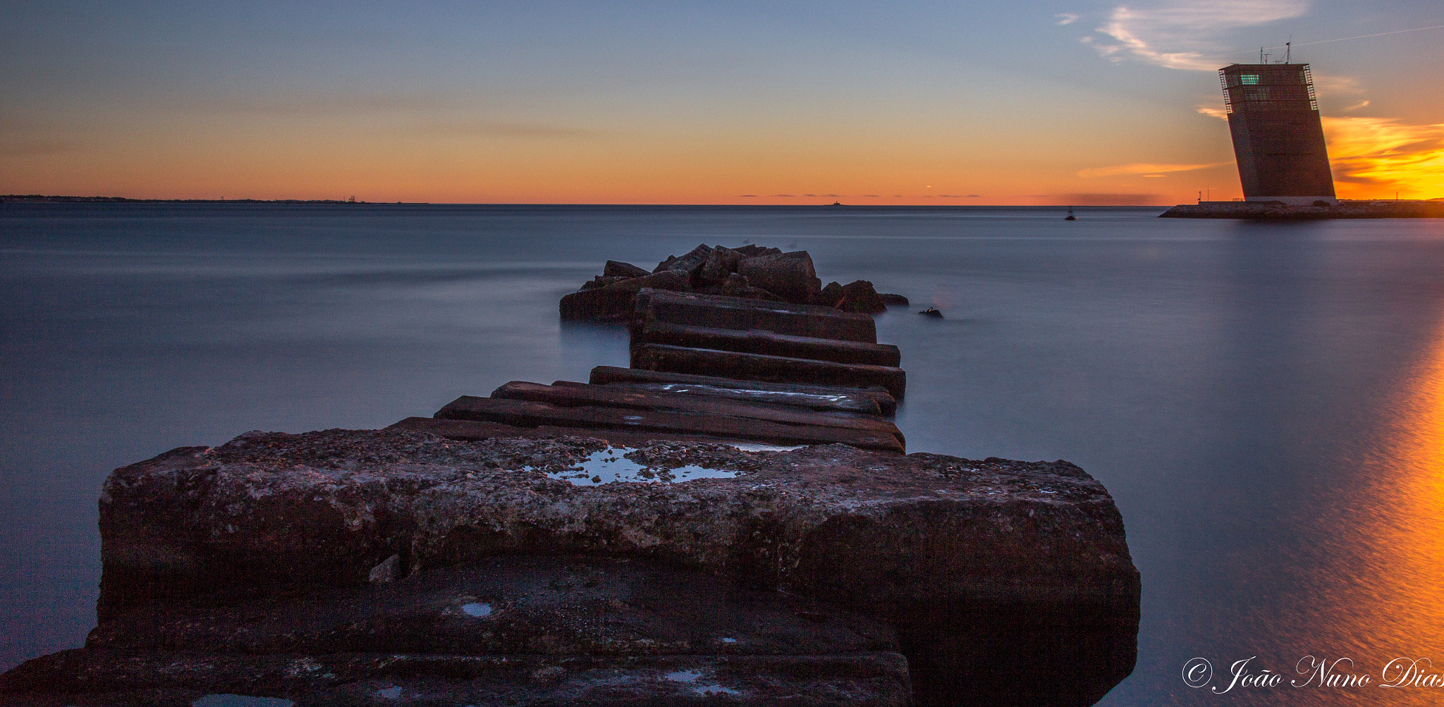 Canon EF-S 17-85mm F4-5.6 IS USM sample photo. Pier photography