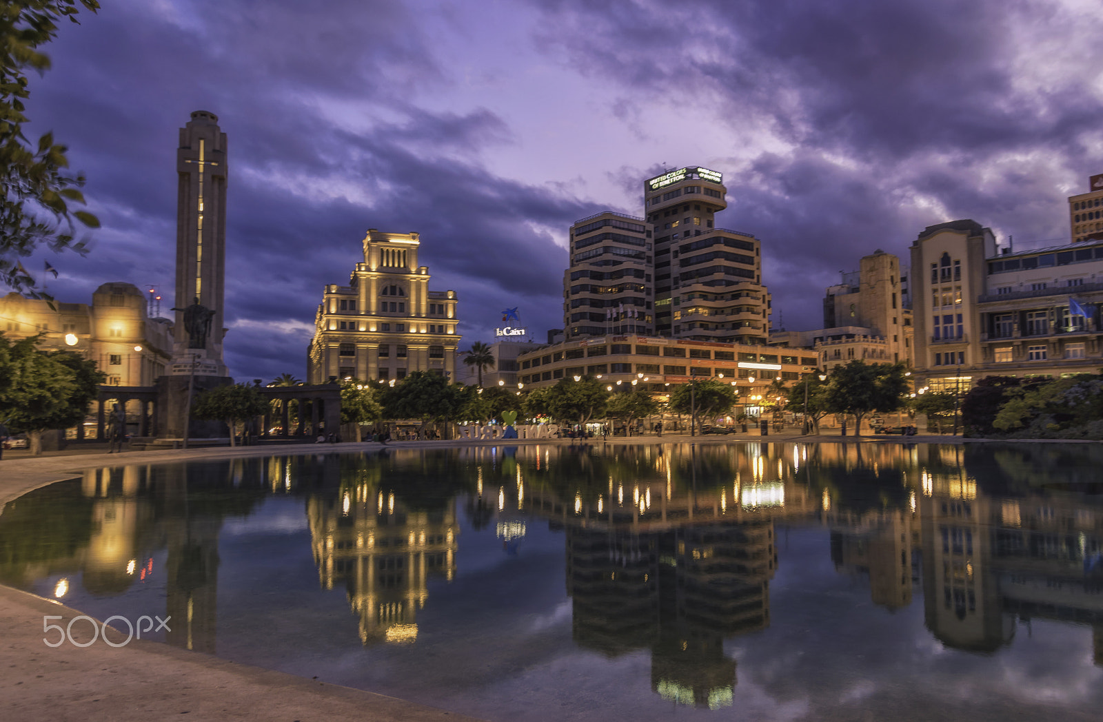 Tokina AT-X Pro 11-16mm F2.8 DX sample photo. Santa cruz at night photography