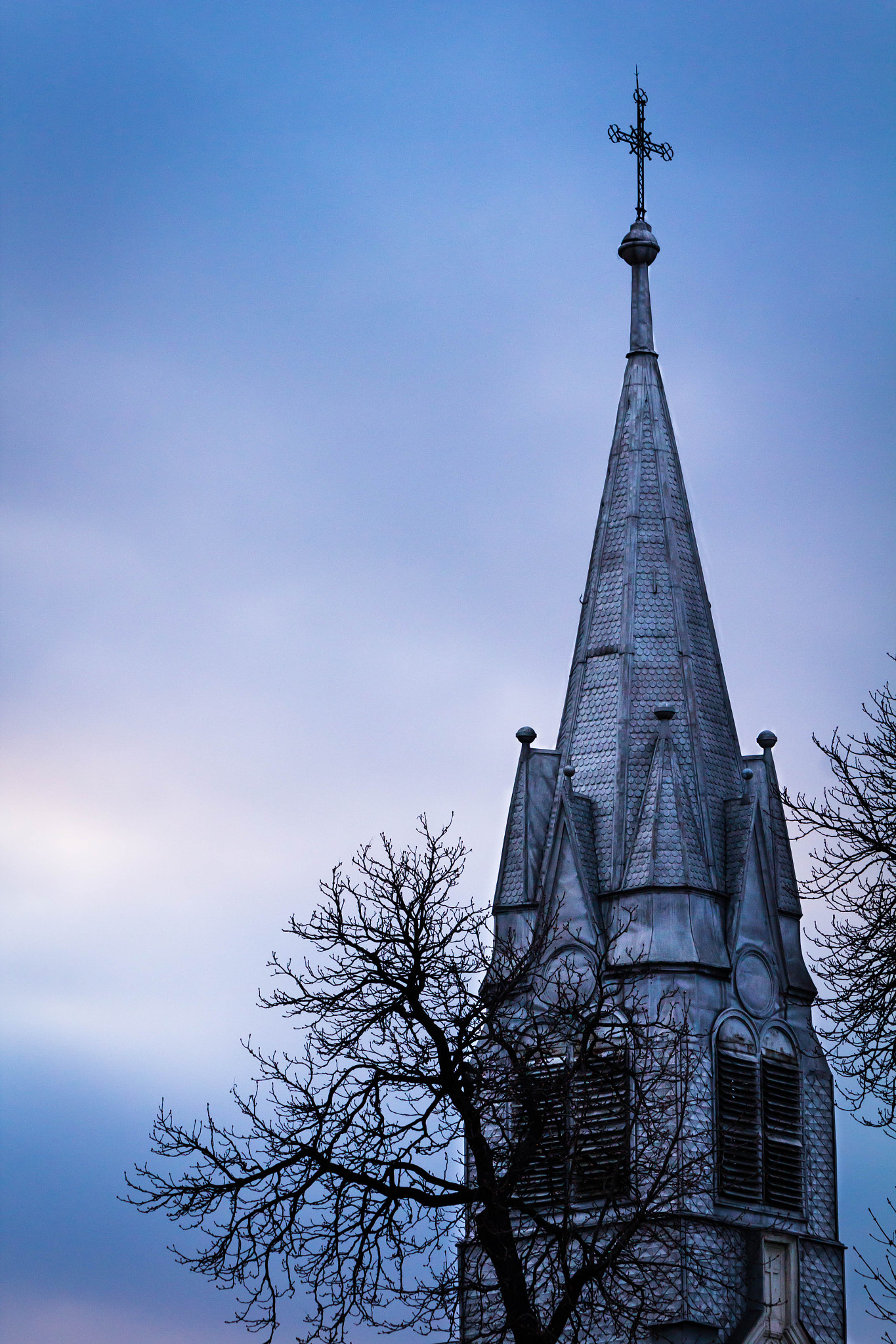 Canon EF-S 55-250mm F4-5.6 IS STM sample photo. Church at dawn photography