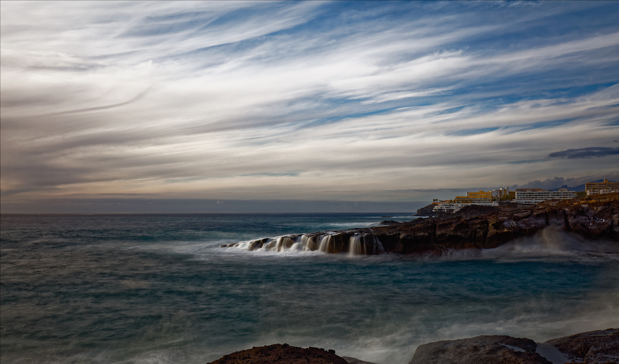 Canon EOS 5DS R + Canon EF 16-35mm F4L IS USM sample photo. Sunset coast- long exposure photography