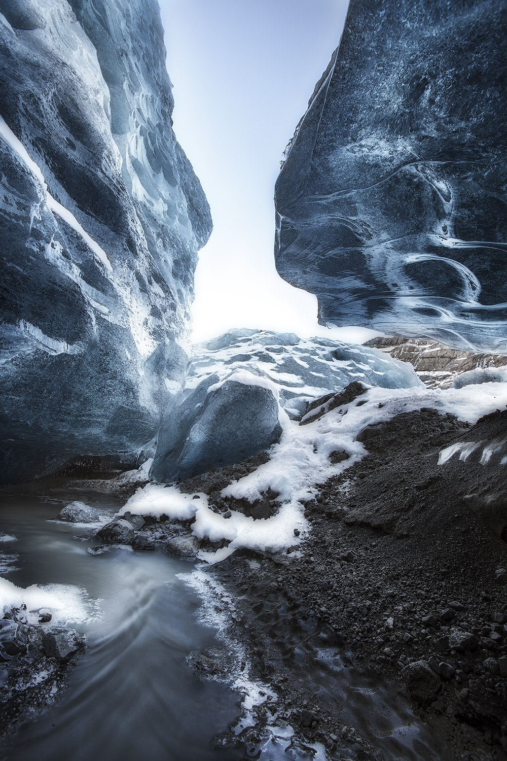 Canon EOS 5D Mark II sample photo. Ice cavern photography