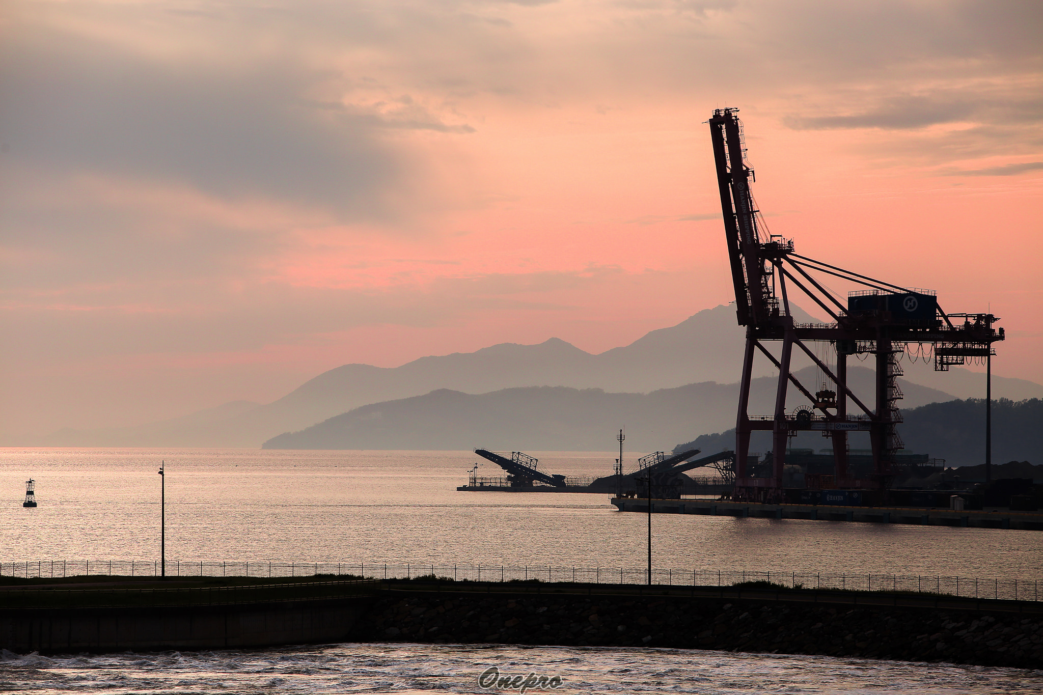 Canon EF 70-200mm F2.8L IS USM sample photo. Onepro - 저물어 가는 하루(the day goes by.) photography