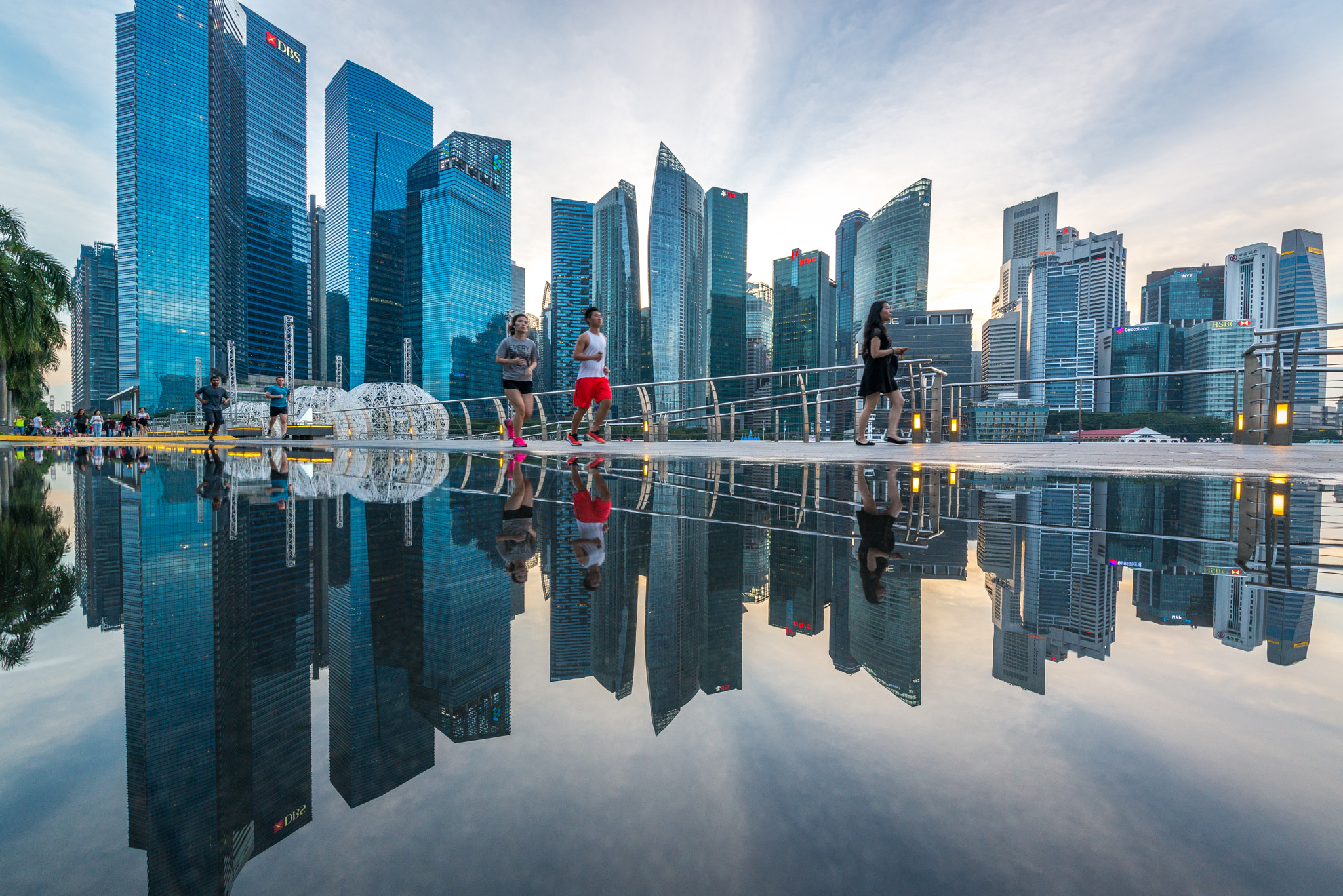Nikon AF-S Nikkor 14-24mm F2.8G ED sample photo. Reflection after a downpour photography