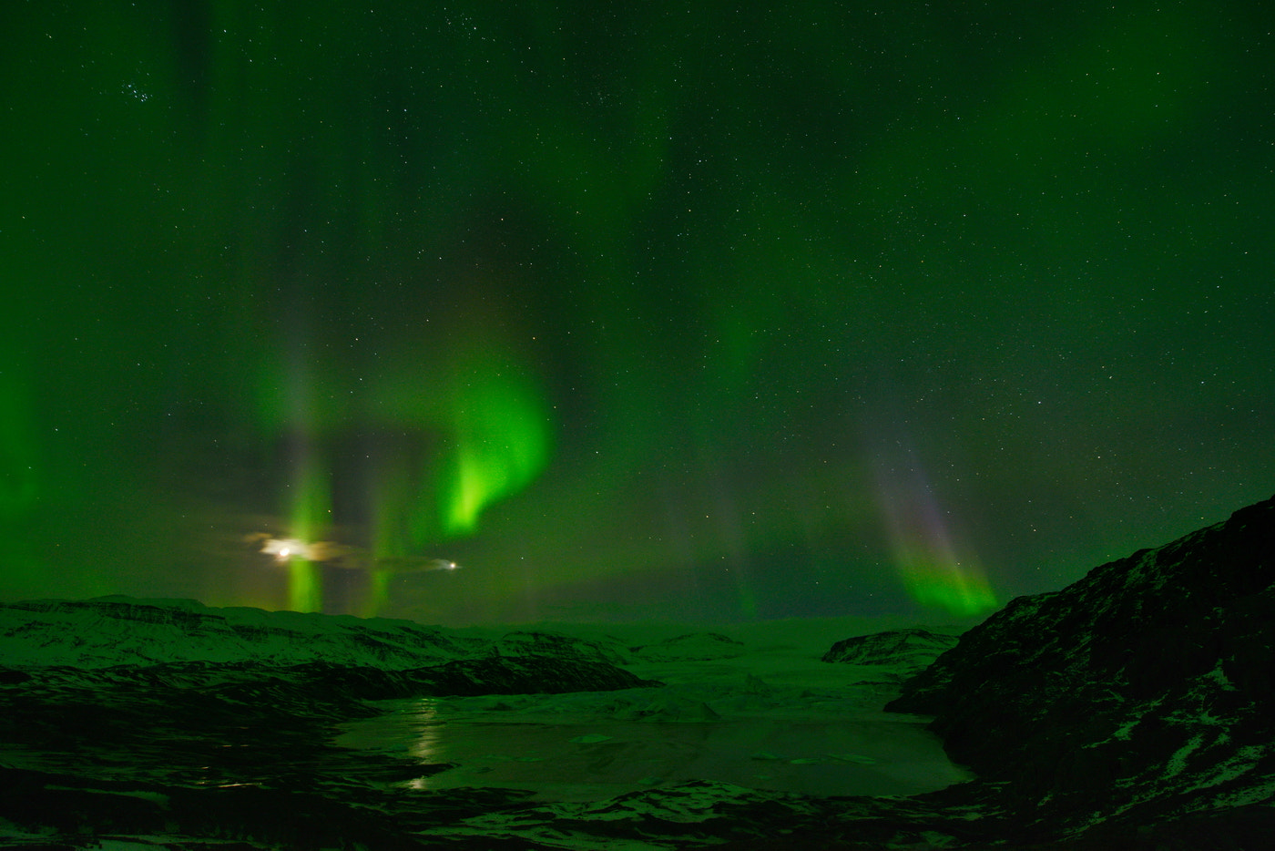 Nikon AF-S Nikkor 14-24mm F2.8G ED sample photo. Hoffell glacier aurora photography