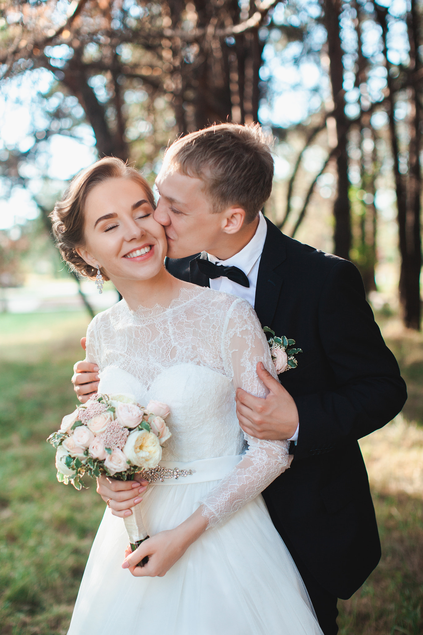 Canon EF 50mm F1.2L USM sample photo. Wedding series photography