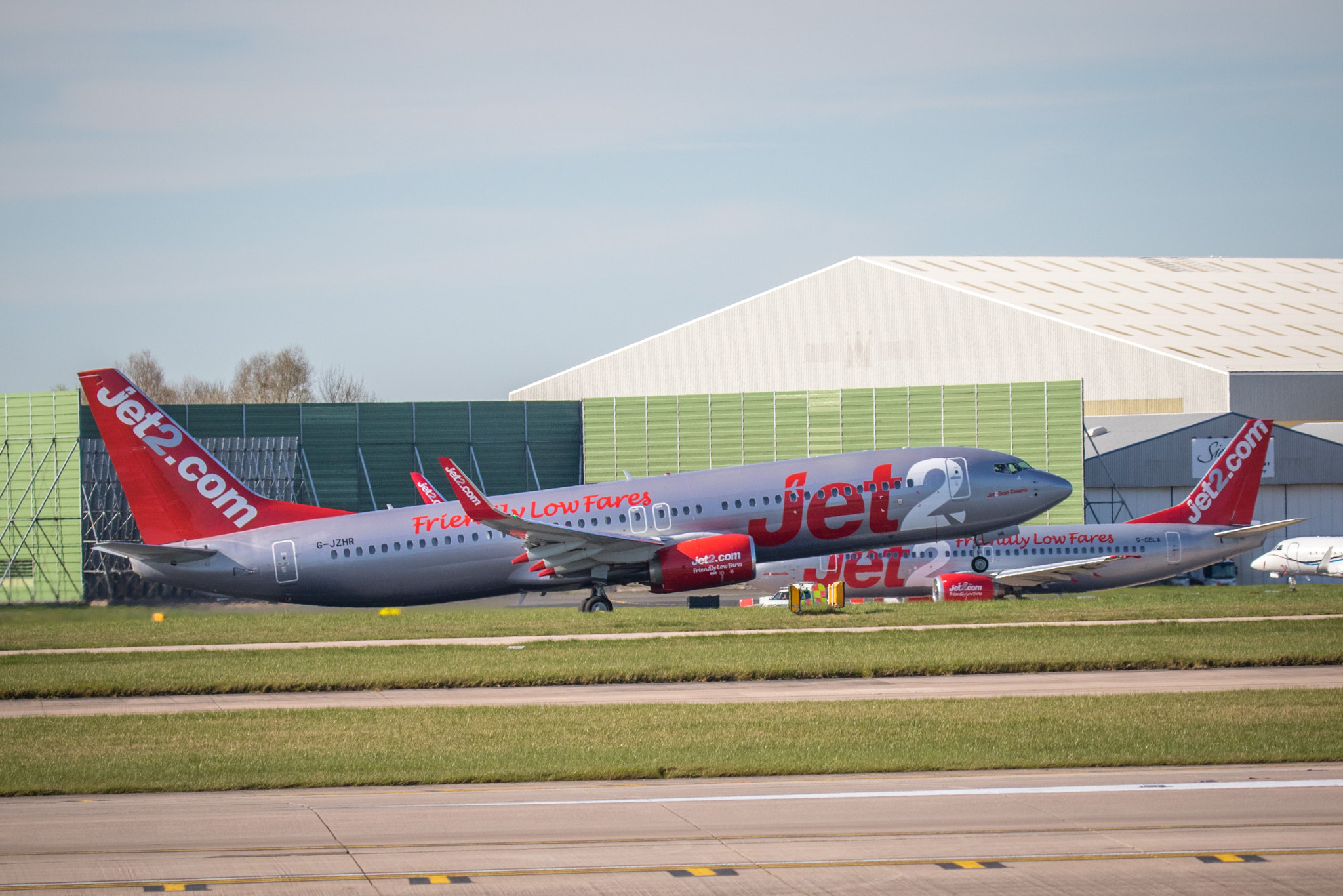 Canon EOS 7D Mark II sample photo. Jet2 boeing 737s photography