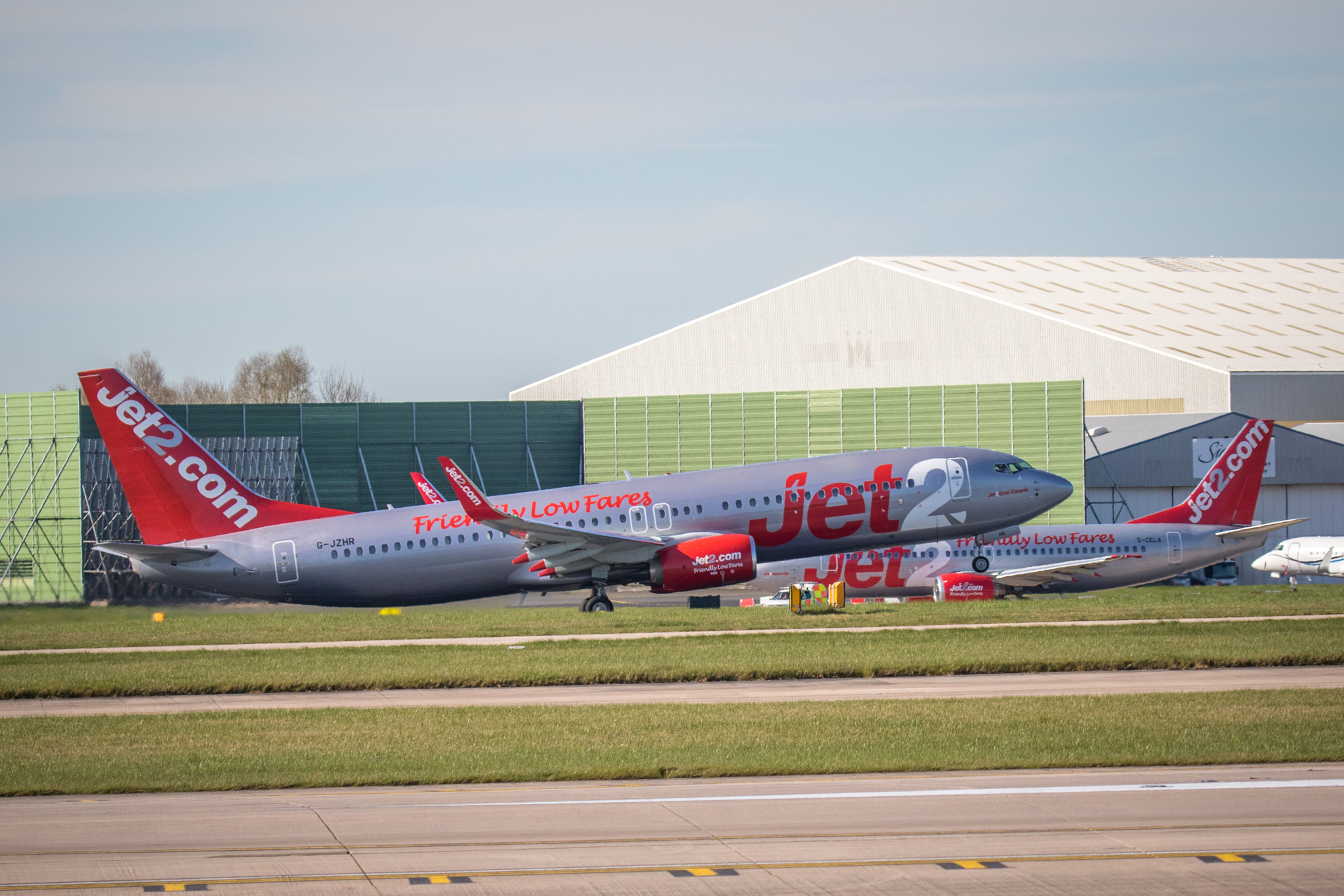 Tamron SP 150-600mm F5-6.3 Di VC USD sample photo. Jet2 boeing 737s photography