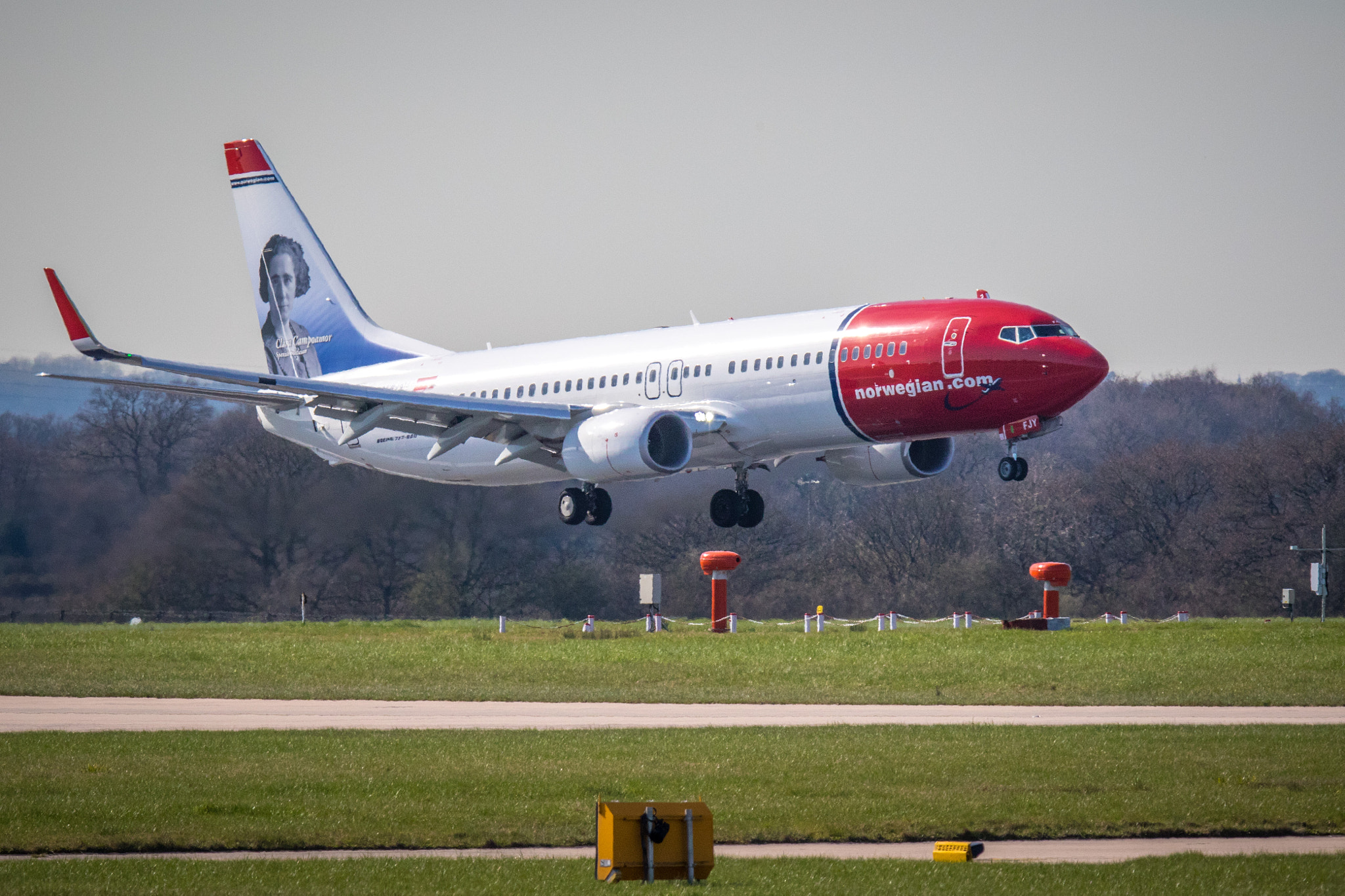 Tamron SP 150-600mm F5-6.3 Di VC USD sample photo. Norweigan boeing 737-800 ei-fjy photography