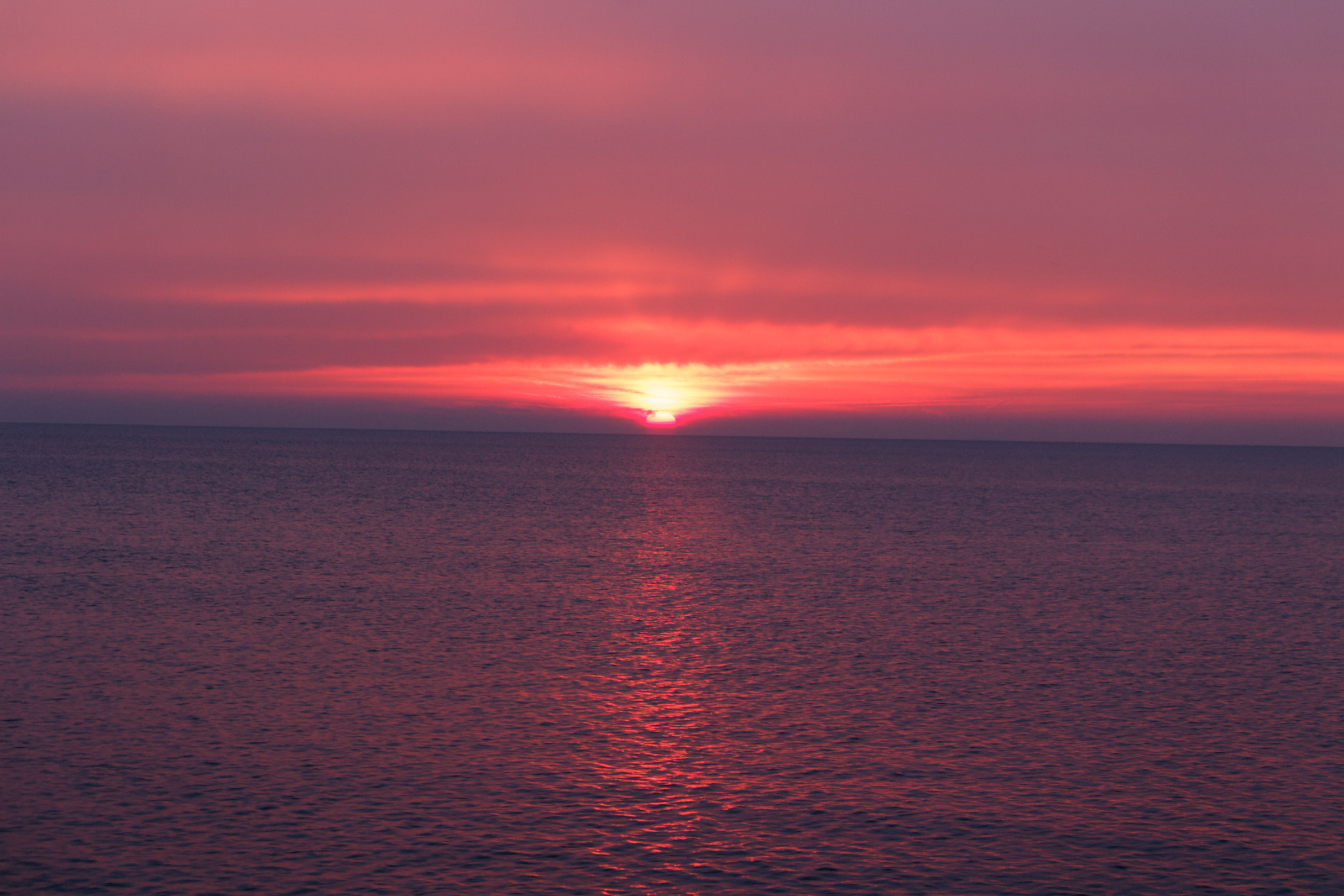 Canon EOS 100D (EOS Rebel SL1 / EOS Kiss X7) sample photo. Burlington- spring equinox photography