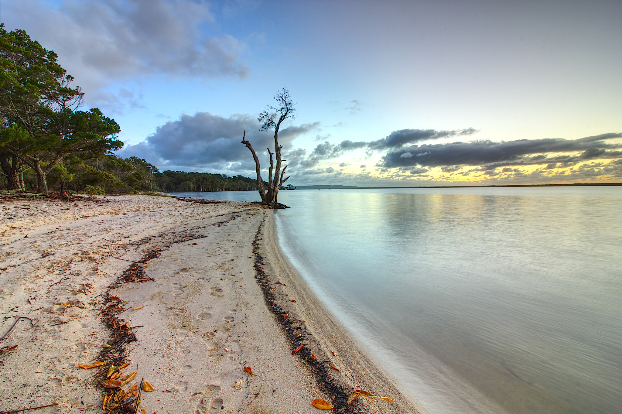 Canon EOS 550D (EOS Rebel T2i / EOS Kiss X4) sample photo. A sunrise in boreen point photography