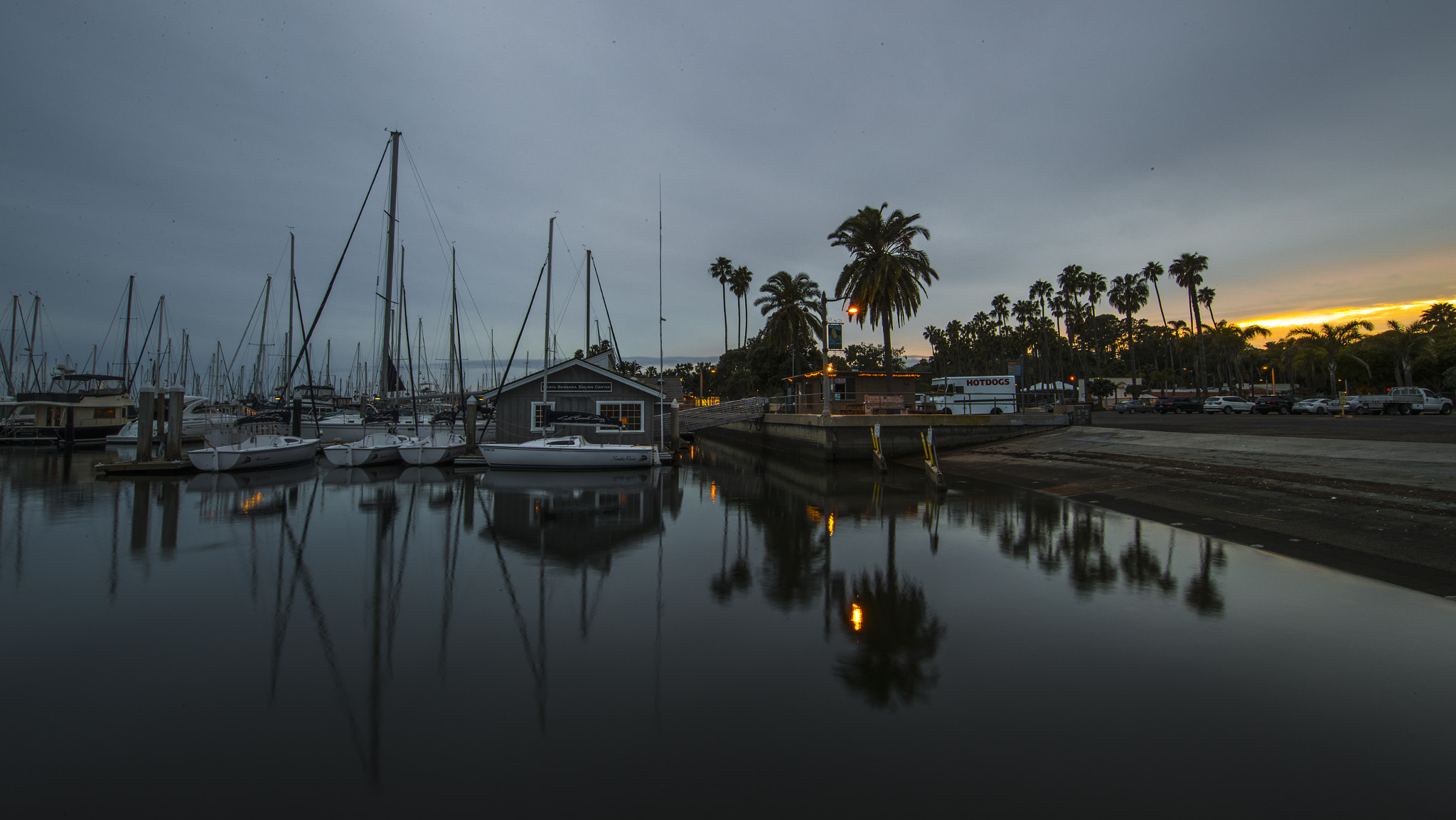 Canon EF 11-24mm F4L USM sample photo. Sunset over santa barbara photography