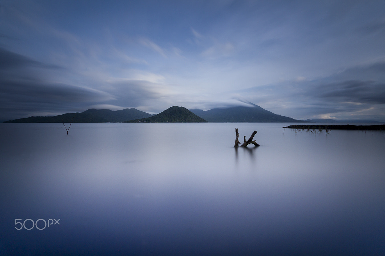 Canon EOS 7D + Sigma 10-20mm F4-5.6 EX DC HSM sample photo. Maitara mountain photography