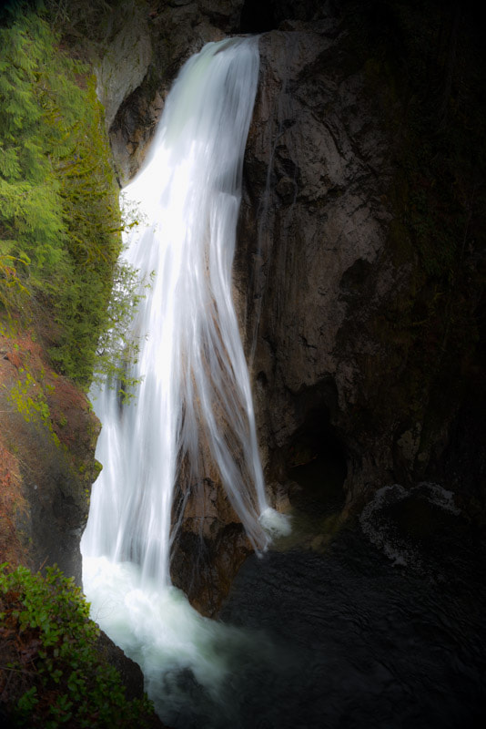 Nikon D810 sample photo. Twin falls, north bend. washington. photography