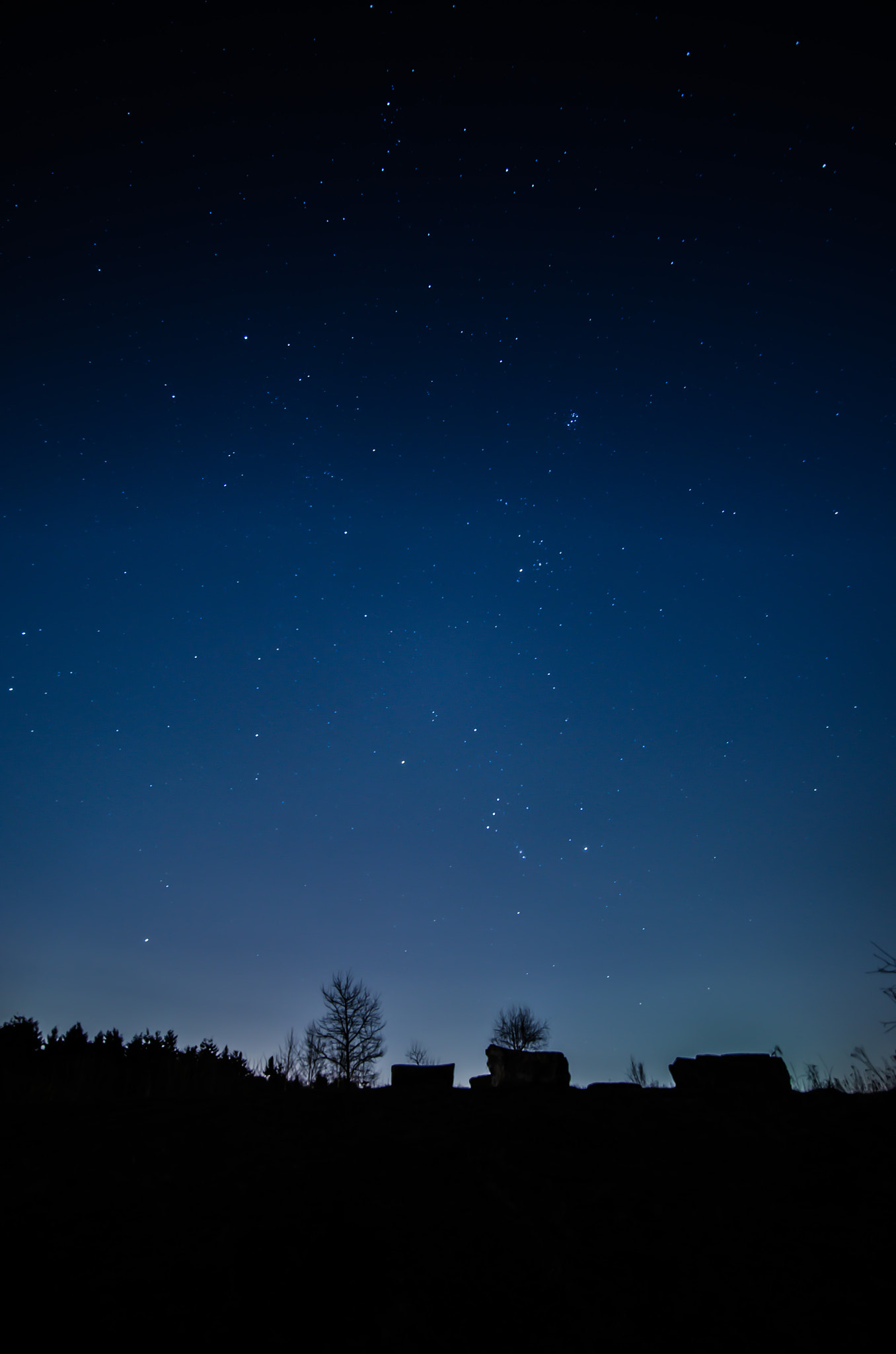 Samyang 14mm F2.8 ED AS IF UMC sample photo. Night sky in the city photography
