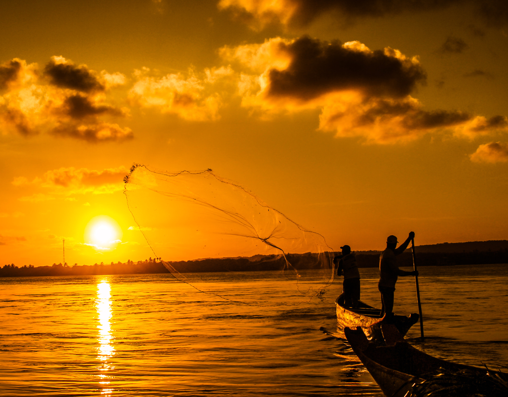 Canon EF-S 24mm F2.8 STM sample photo. Sun catcher photography