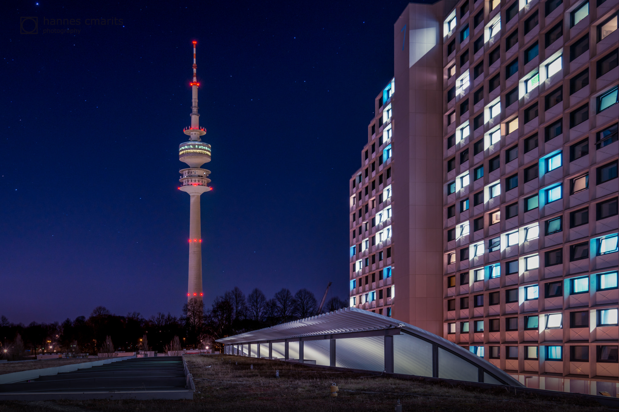 Nikon D800 + Nikon AF-S Nikkor 16-35mm F4G ED VR sample photo. München - olympiaturm and village photography