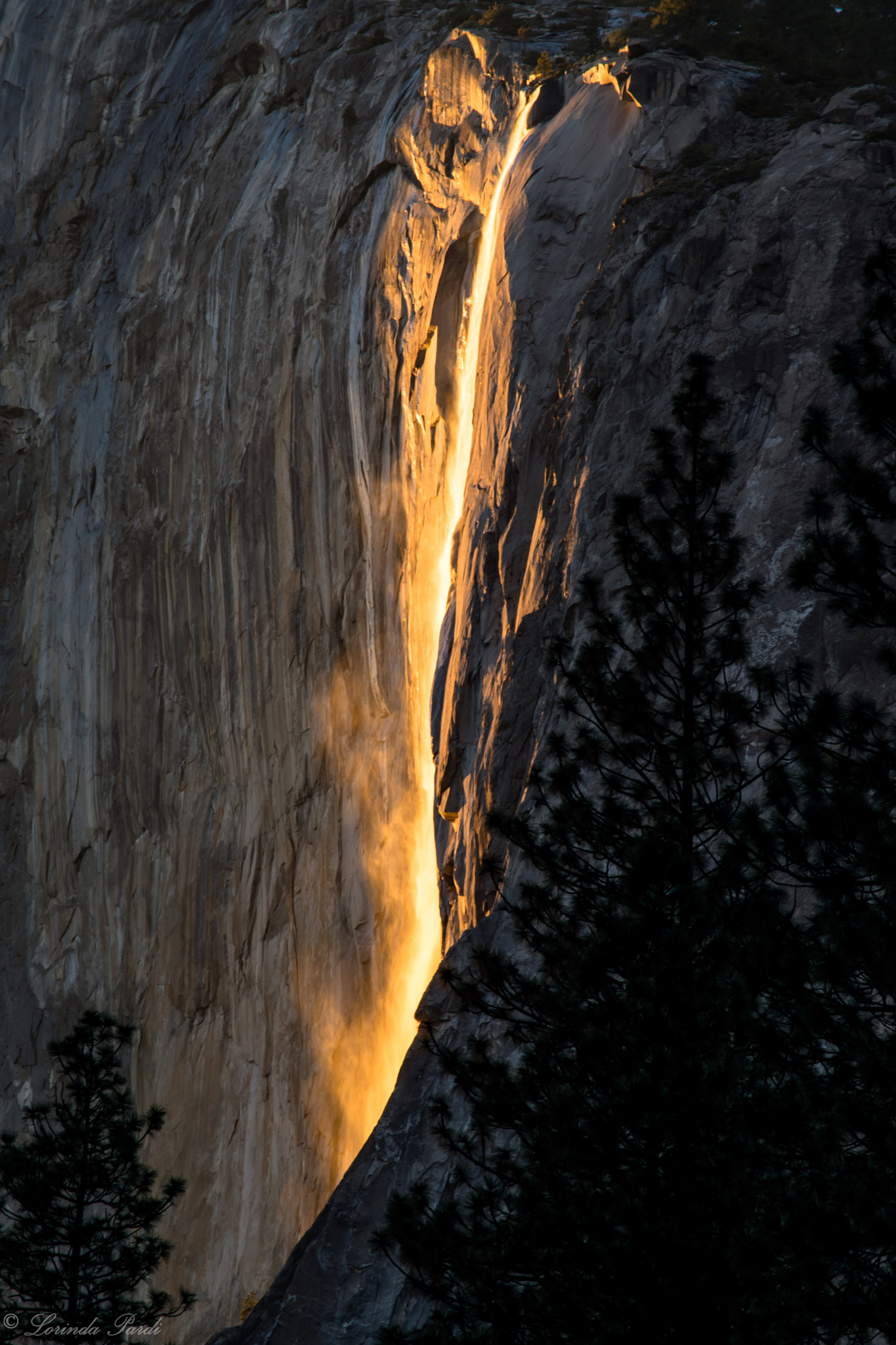 Nikon D5500 sample photo. Horsetail falls photography