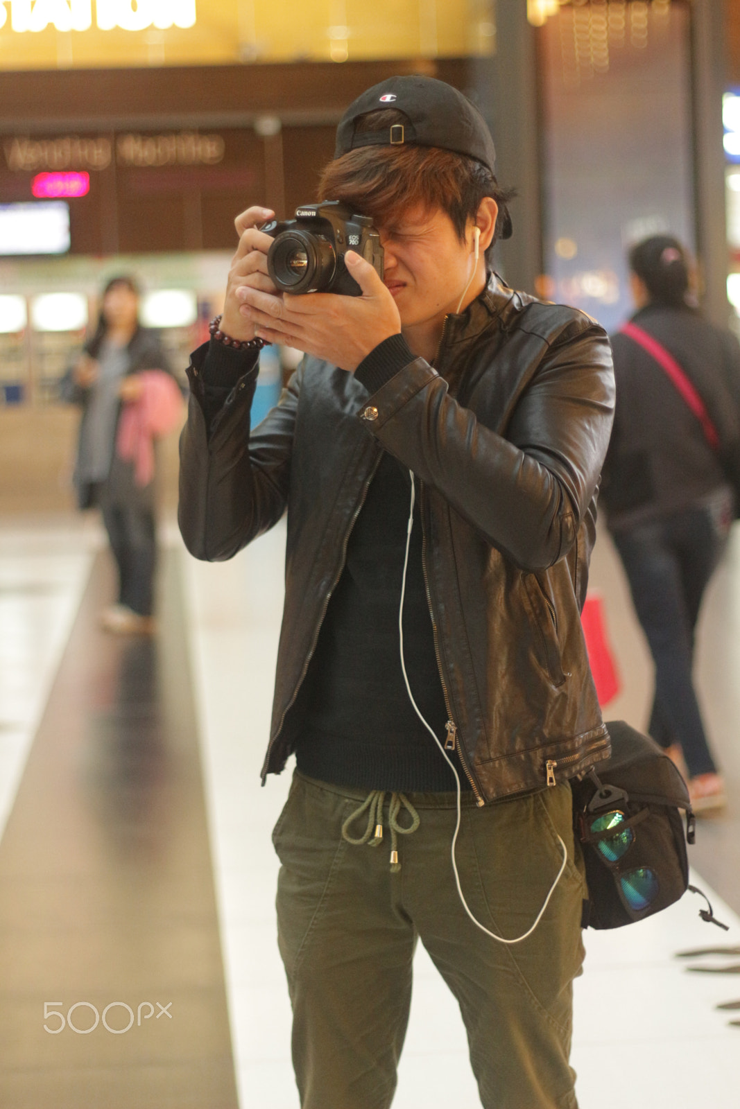 Canon EOS 100D (EOS Rebel SL1 / EOS Kiss X7) sample photo. Taibei taiwwan photography