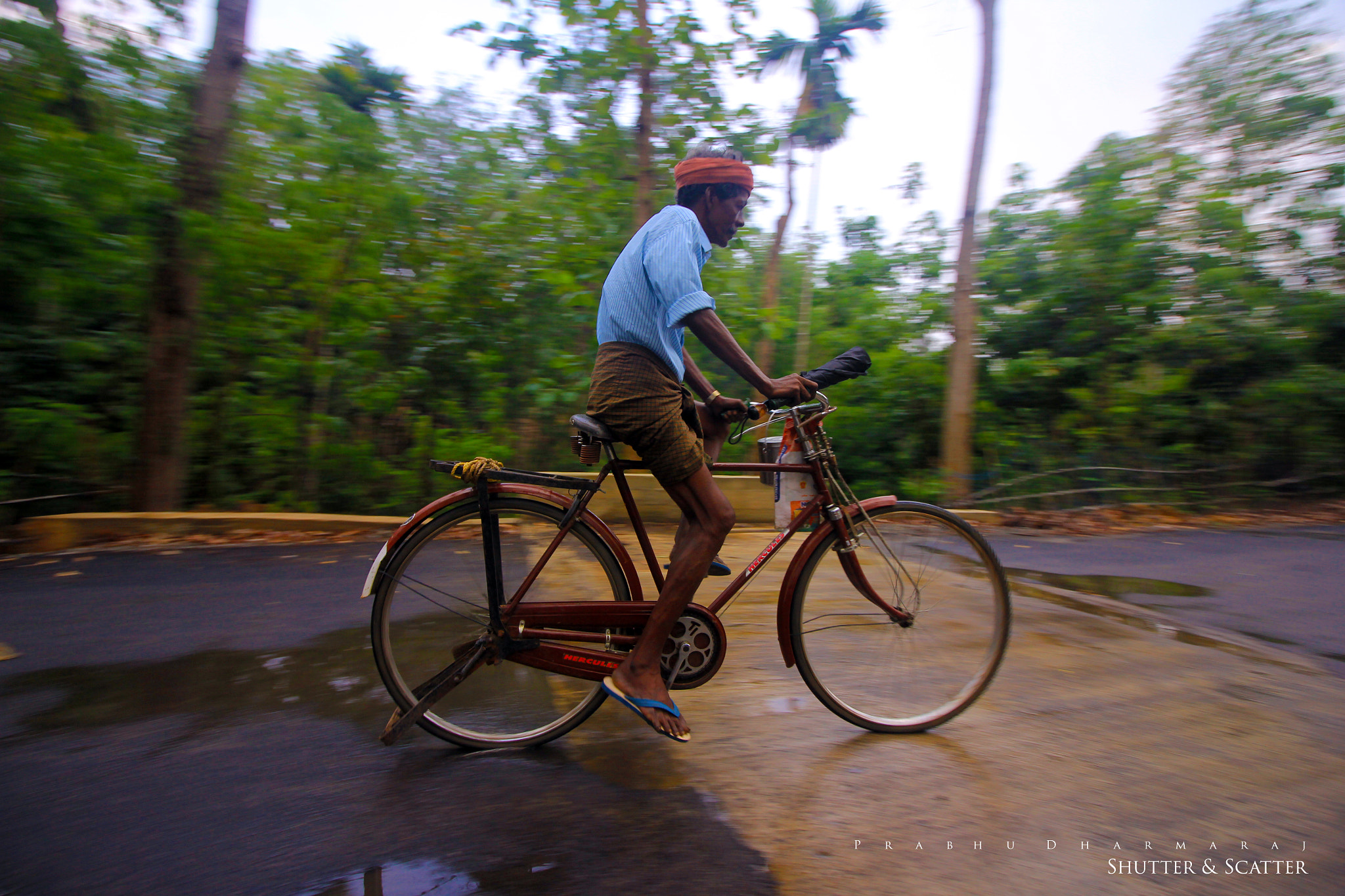 Canon EOS 60D sample photo. The cyclist photography