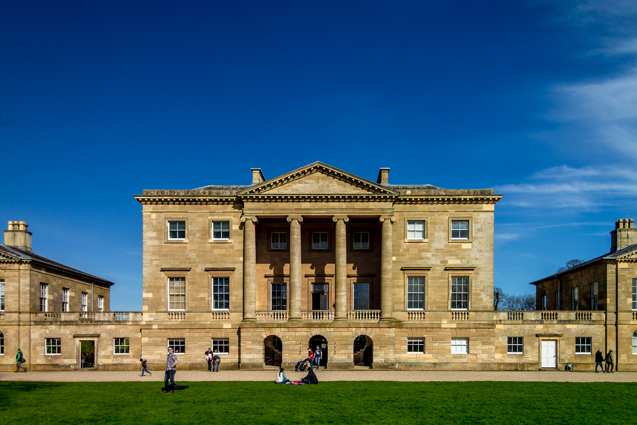 Canon EF-S 17-85mm F4-5.6 IS USM sample photo. Basildon park photography