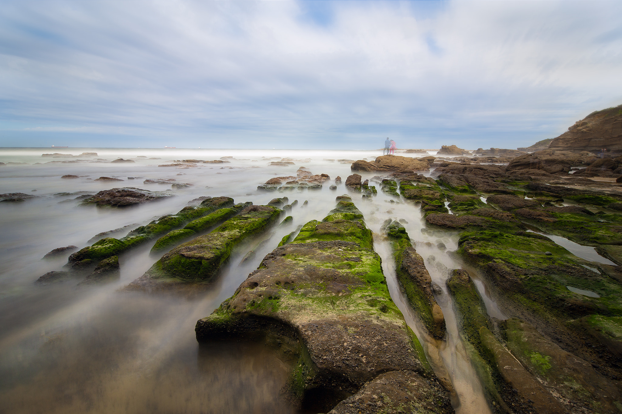Tokina AT-X Pro 12-24mm F4 (IF) DX sample photo. Caves beach photography