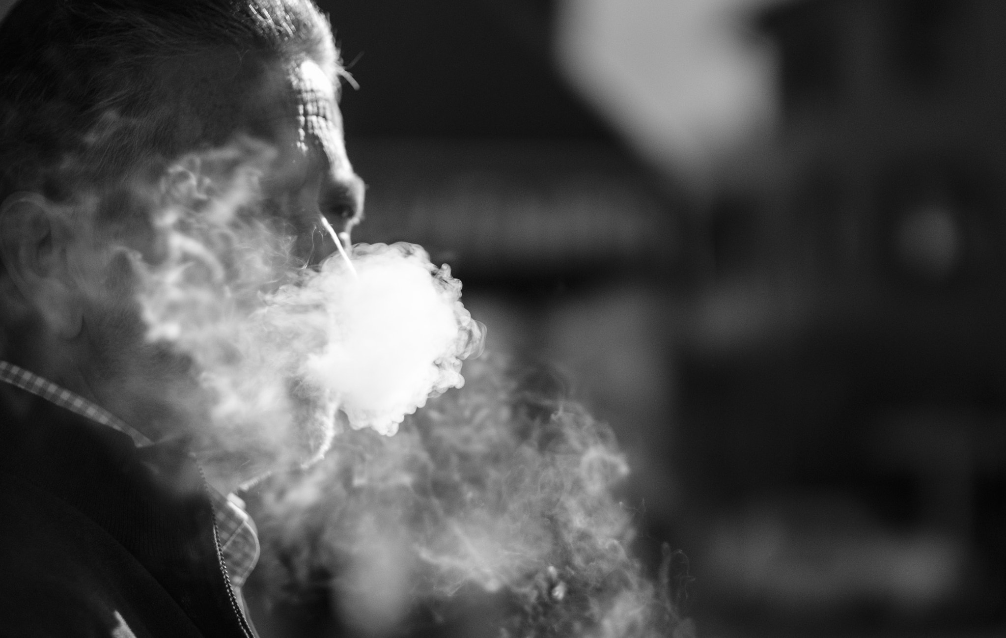 Fujifilm X-Pro2 + Fujifilm XF 56mm F1.2 R APD sample photo. Smoke photography