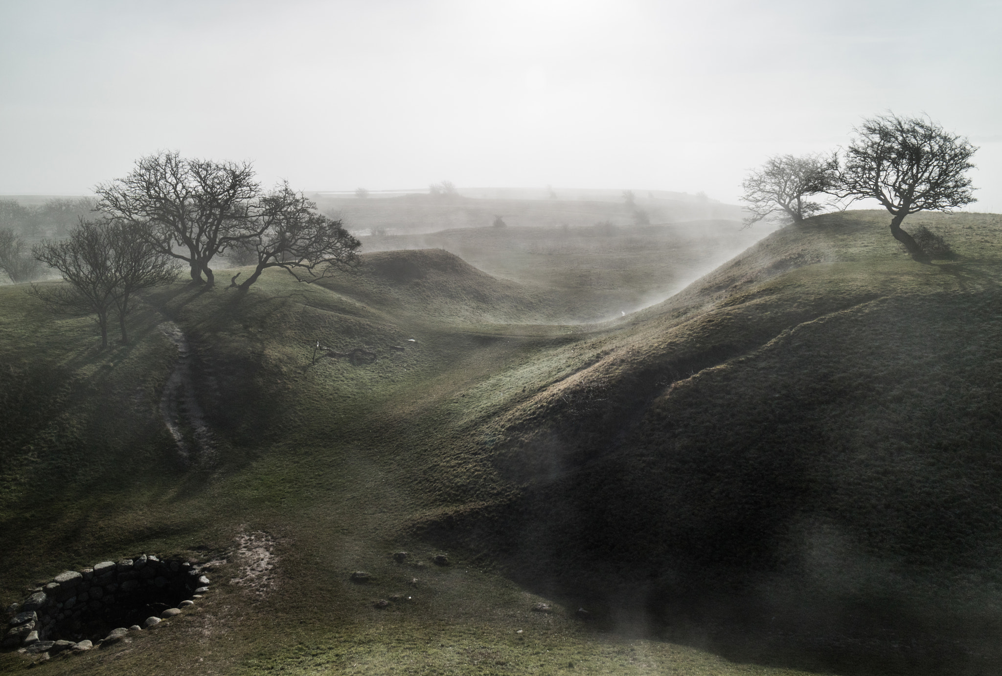 Canon EOS M3 sample photo. Well, hills and morning mist photography