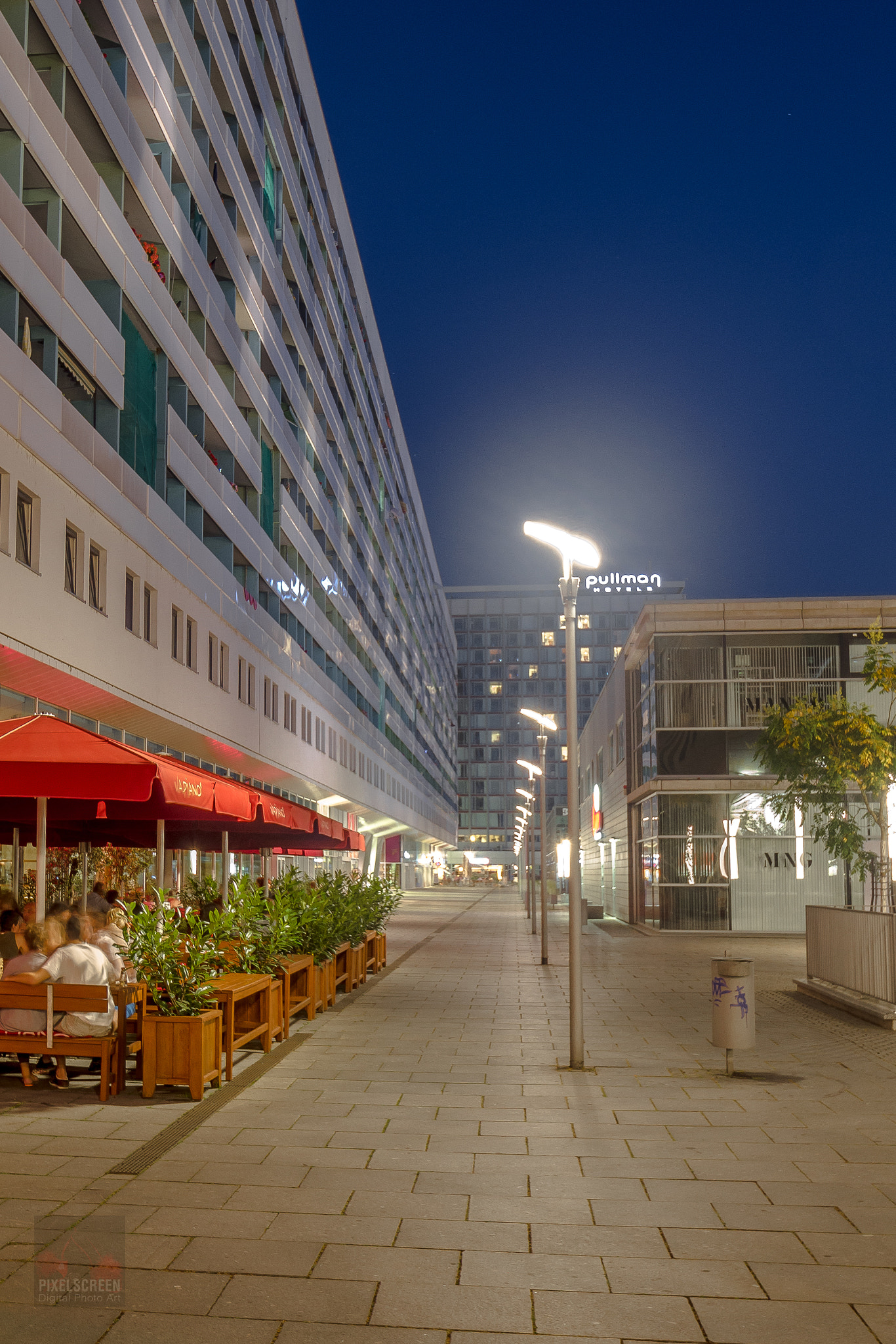 Sigma 10-20mm F3.5 EX DC HSM sample photo. City lights ii photography