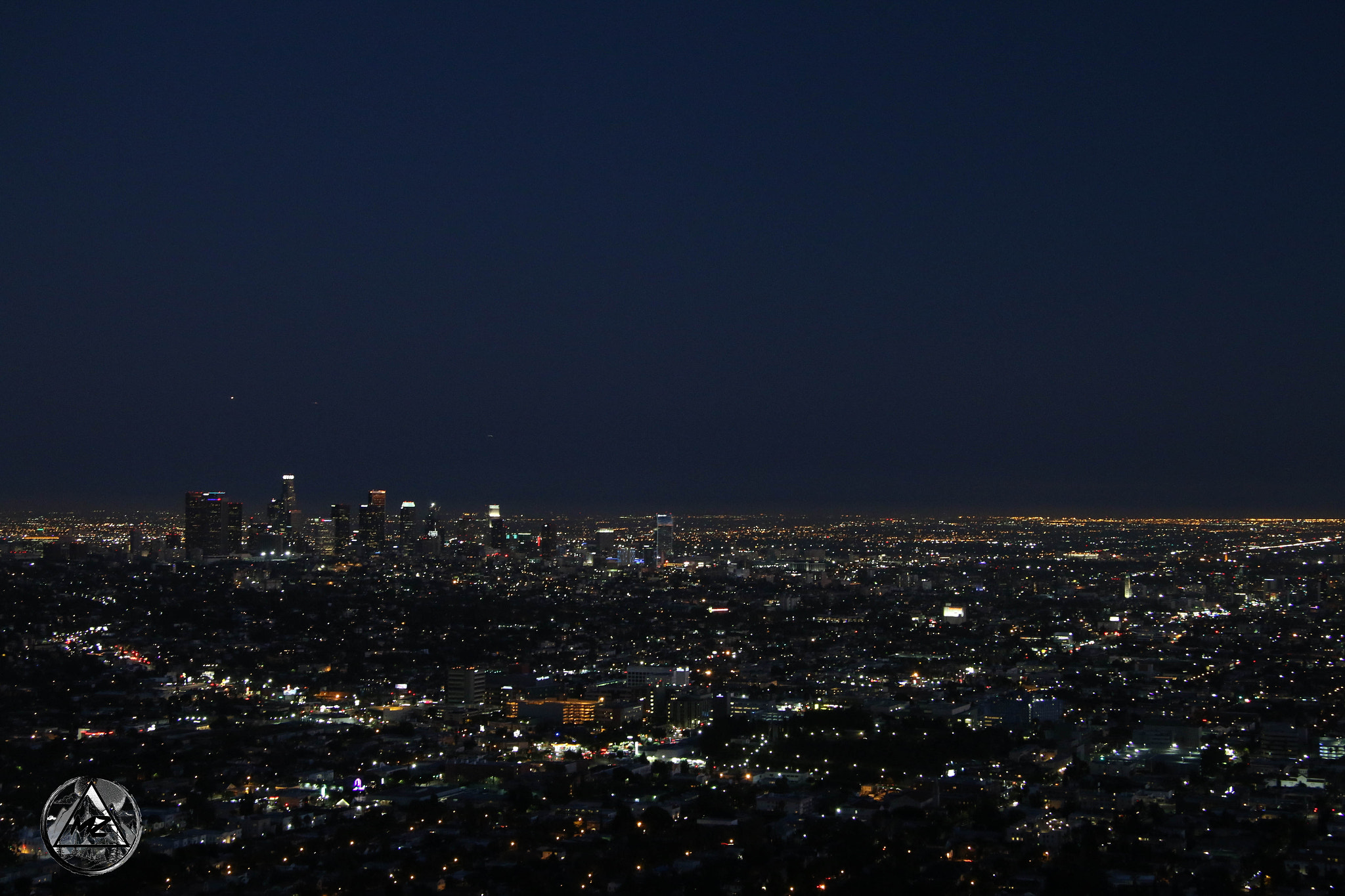 Canon EF-S 17-85mm F4-5.6 IS USM sample photo. L.a. at night photography