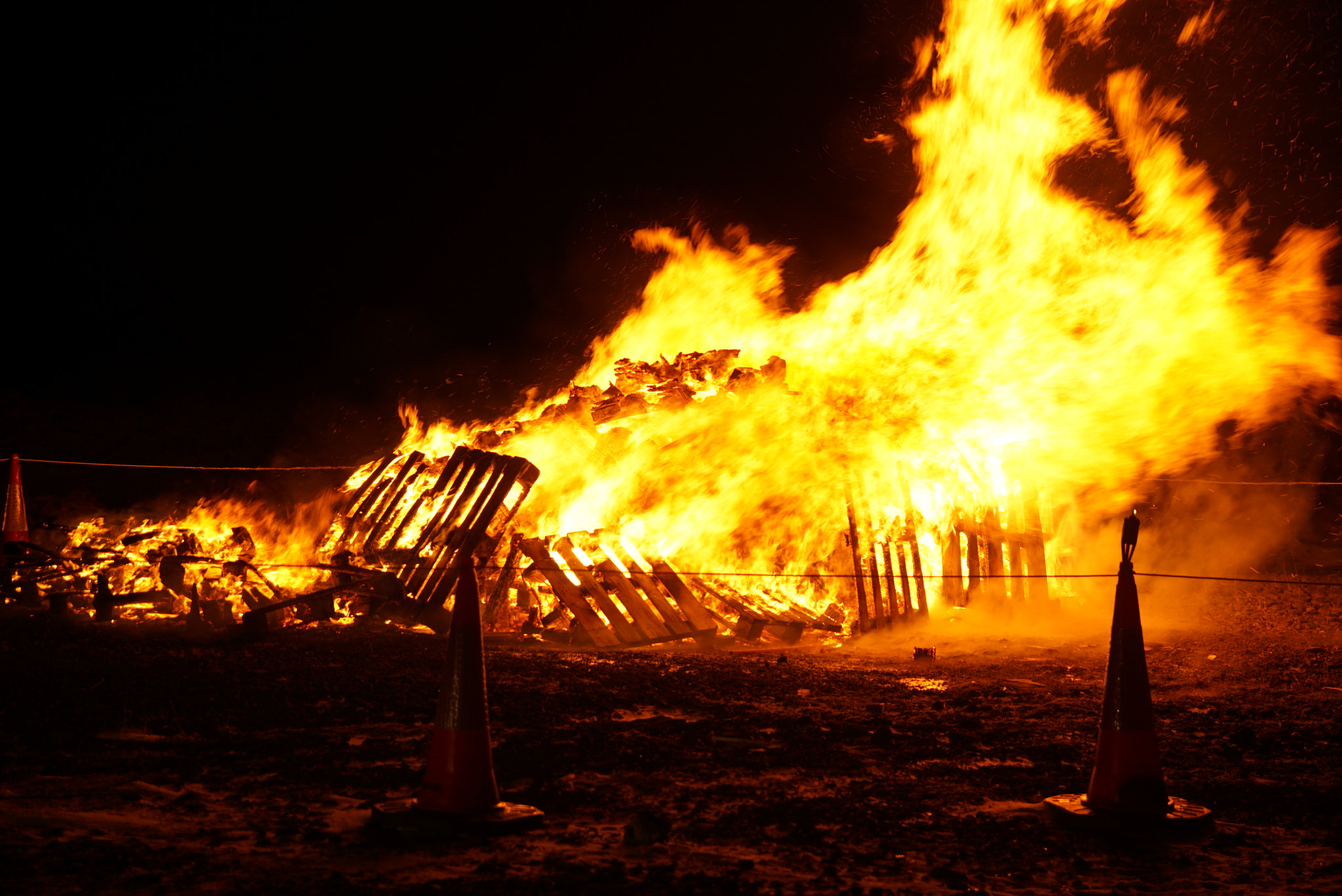 Sony ILCA-77M2 sample photo. Bonfire on new years eve in keflavik, iceland photography