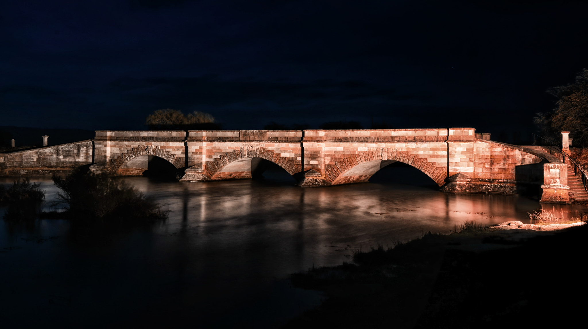 Sigma 18-250mm F3.5-6.3 DC Macro OS HSM sample photo. Ross bridge photography