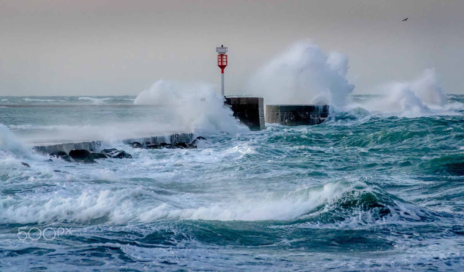 Pentax K-3 II + Sigma 18-200mm F3.5-6.3 II DC OS HSM sample photo. Tempete en normandie photography