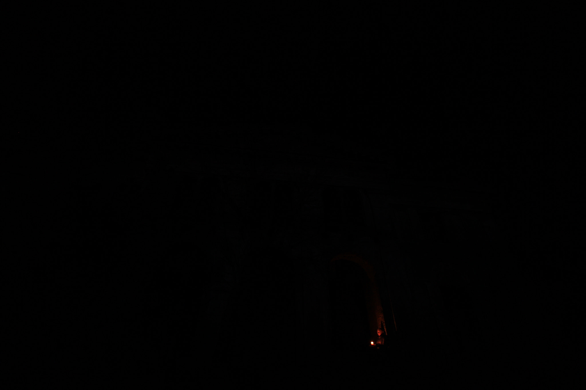 Canon EF-S 10-22mm F3.5-4.5 USM sample photo. The light turned off photography