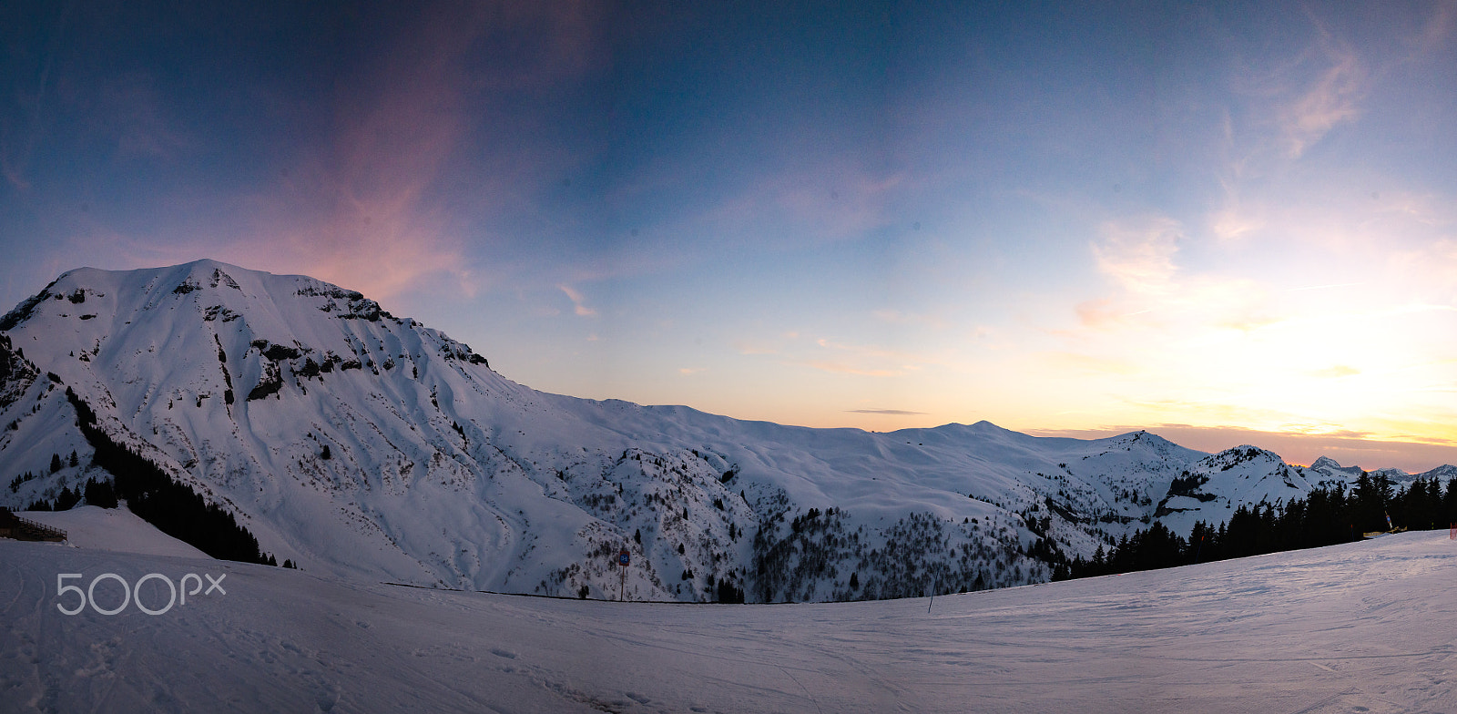 Sigma 17-70mm F2.8-4 DC Macro OS HSM sample photo. Sunset on slopes photography