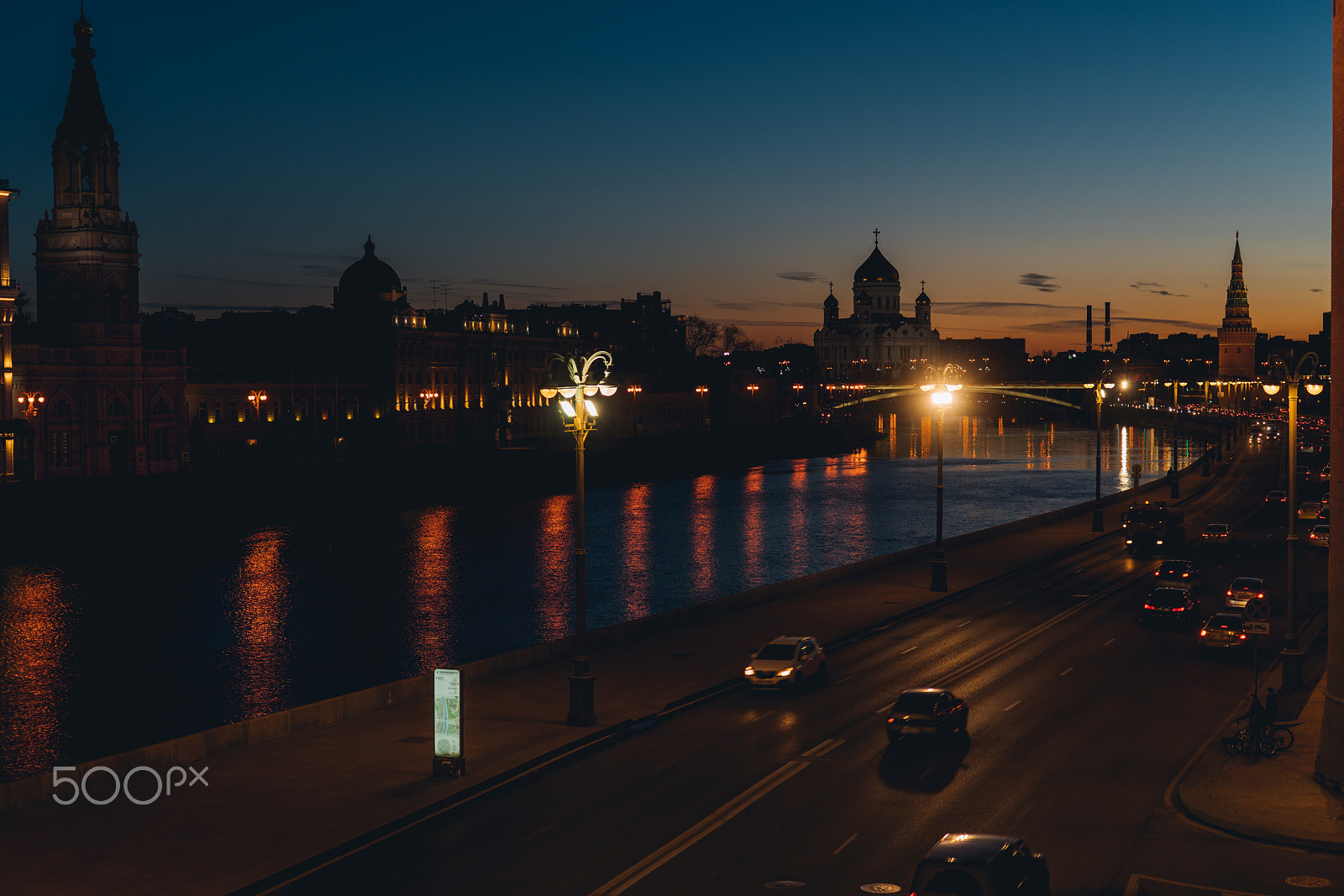 Sony a7R II + Sony 50mm F1.4 sample photo. Moscow . dark photography