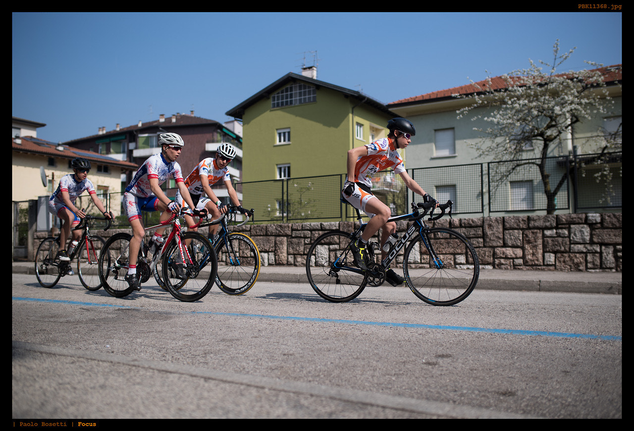 Pentax K-1 sample photo. Focus

 spring: time for bycicle races. photography