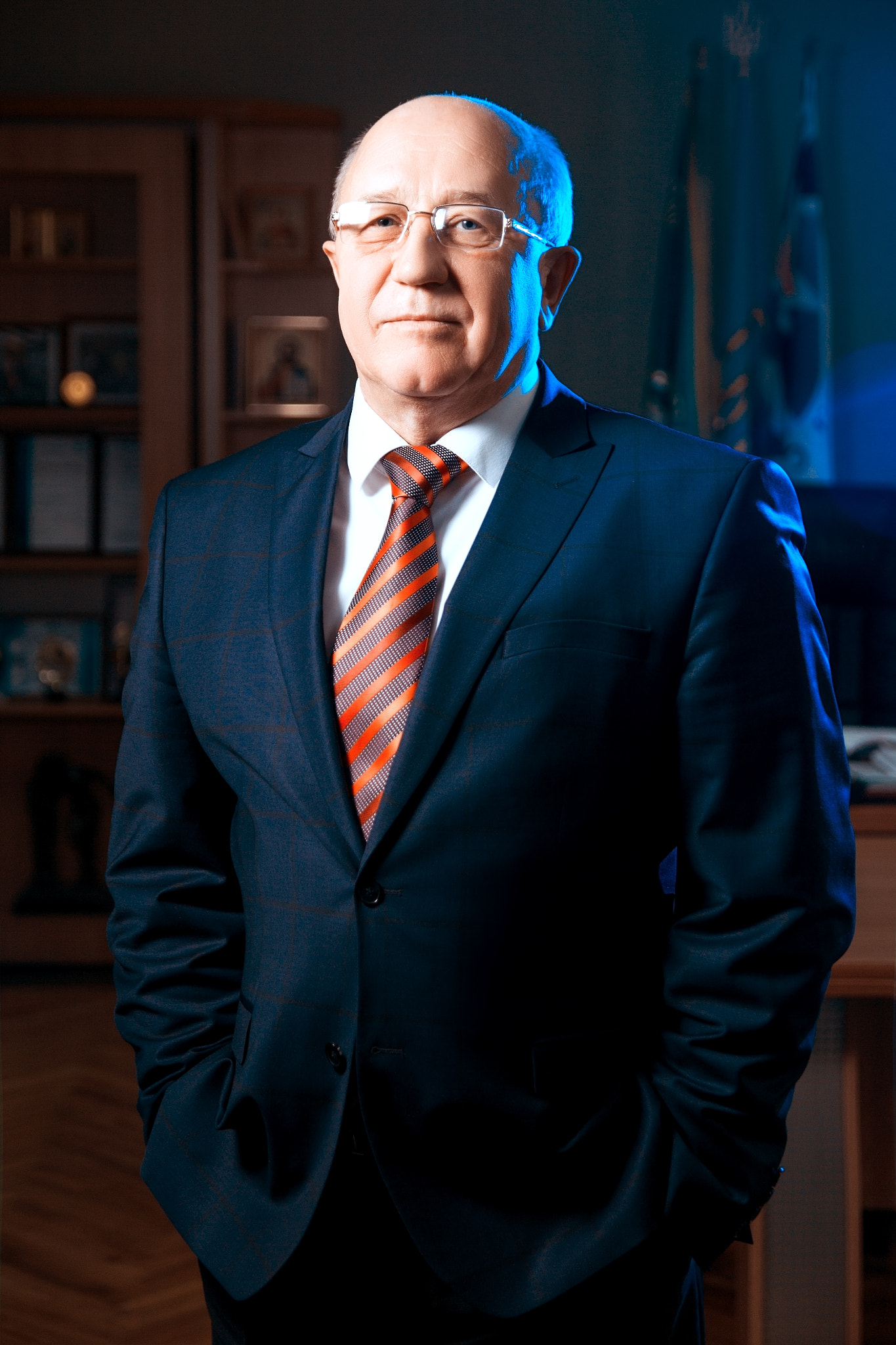 Canon EF-S 17-55mm F2.8 IS USM sample photo. Rector of puet university alexey nestulya photography