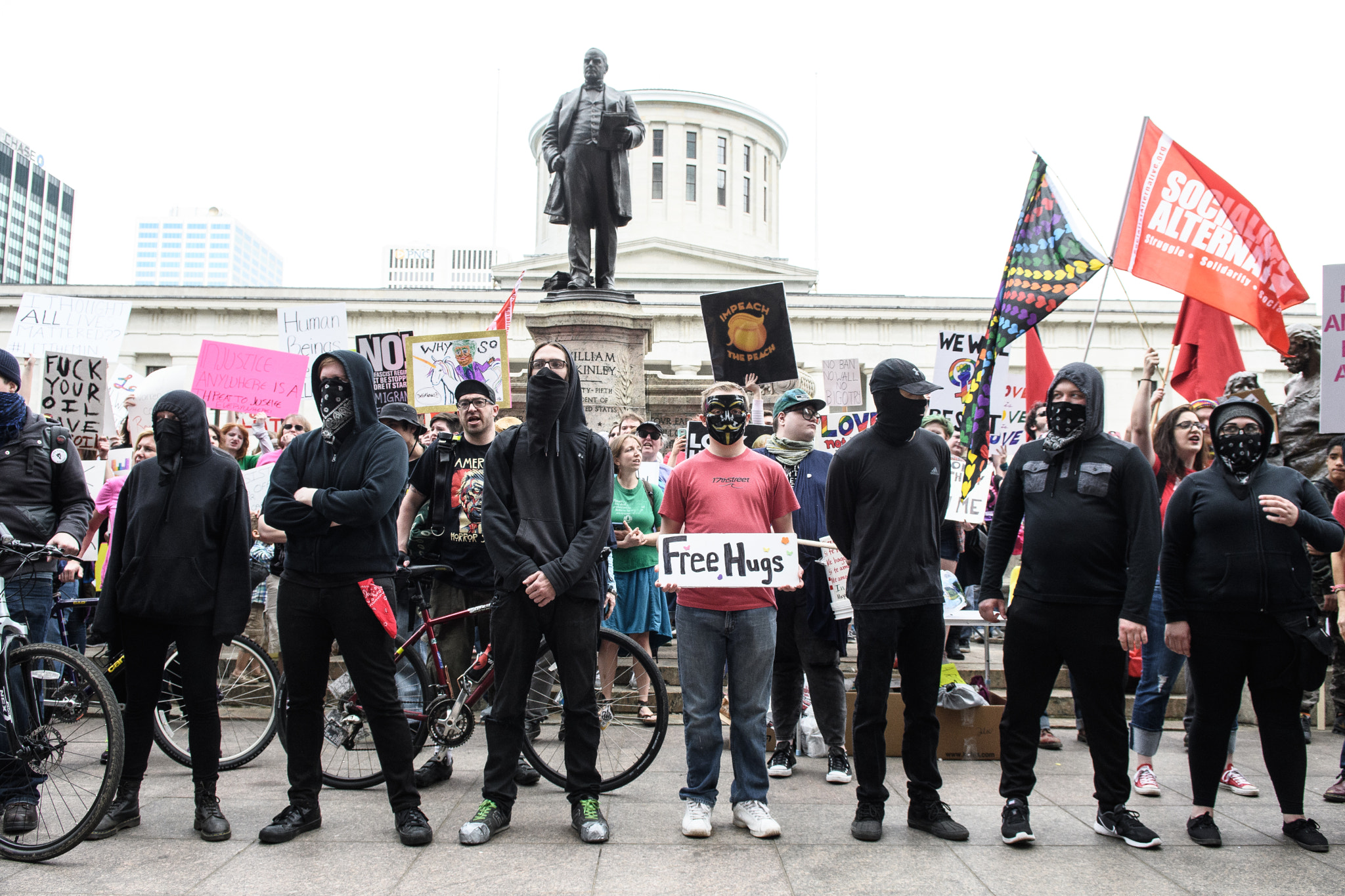 Nikon D500 sample photo. Anti-trump protesters gather in columbus photography