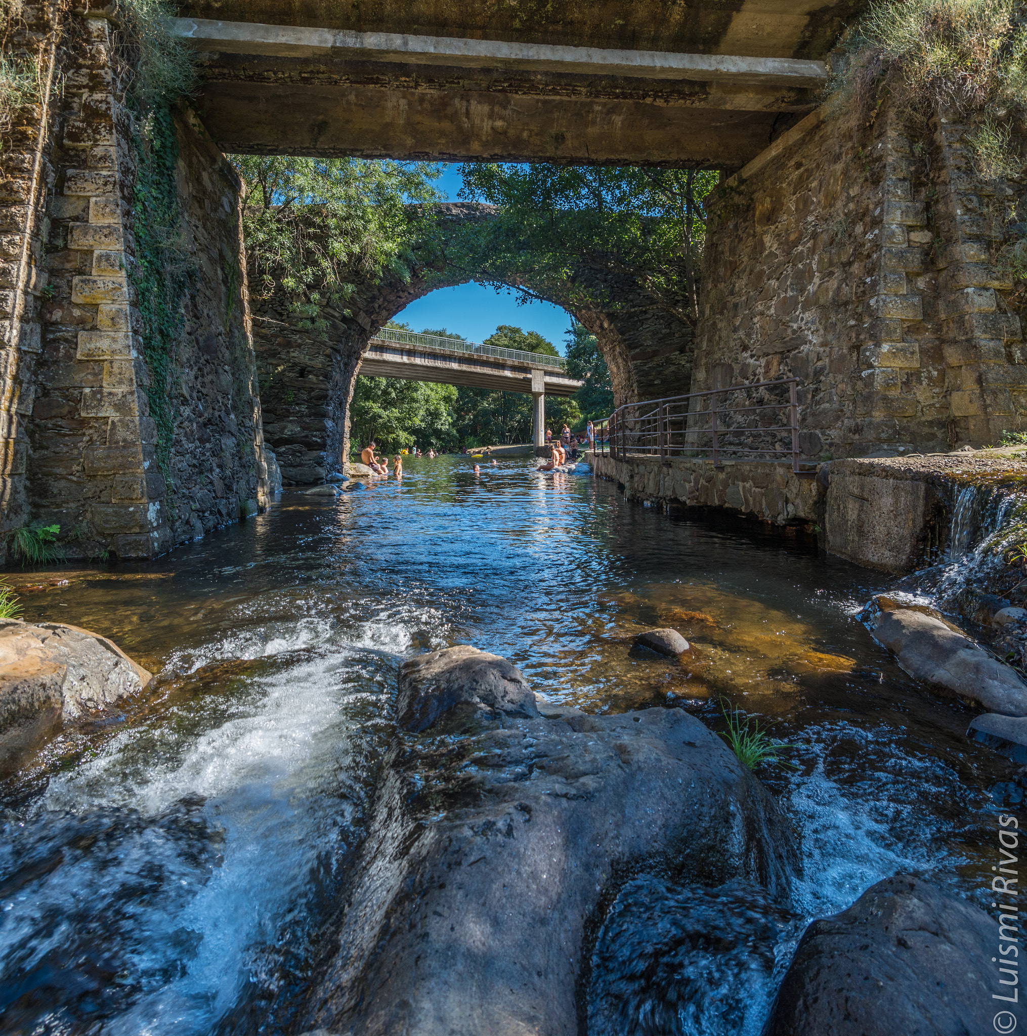 Pentax K-50 sample photo. Pano photography