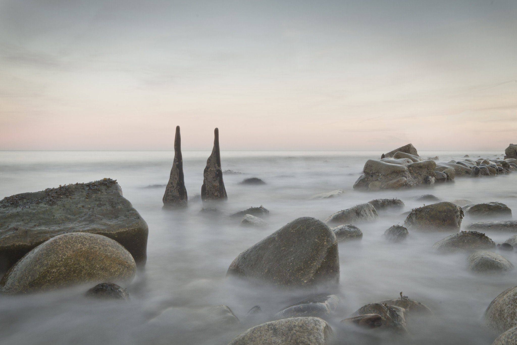 Canon EOS 7D + Sigma 10-20mm F4-5.6 EX DC HSM sample photo. Seascape photography