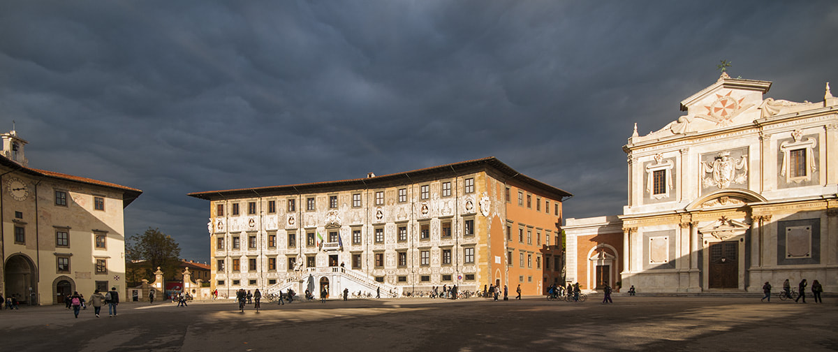 Sigma 10-20mm F4-5.6 EX DC HSM sample photo. Pisa - piazza dei cavalieri photography