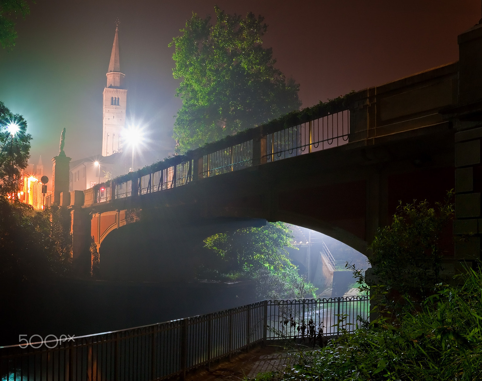 Sigma 18-50mm f/3.5-5.6 DC sample photo. The night bridge photography