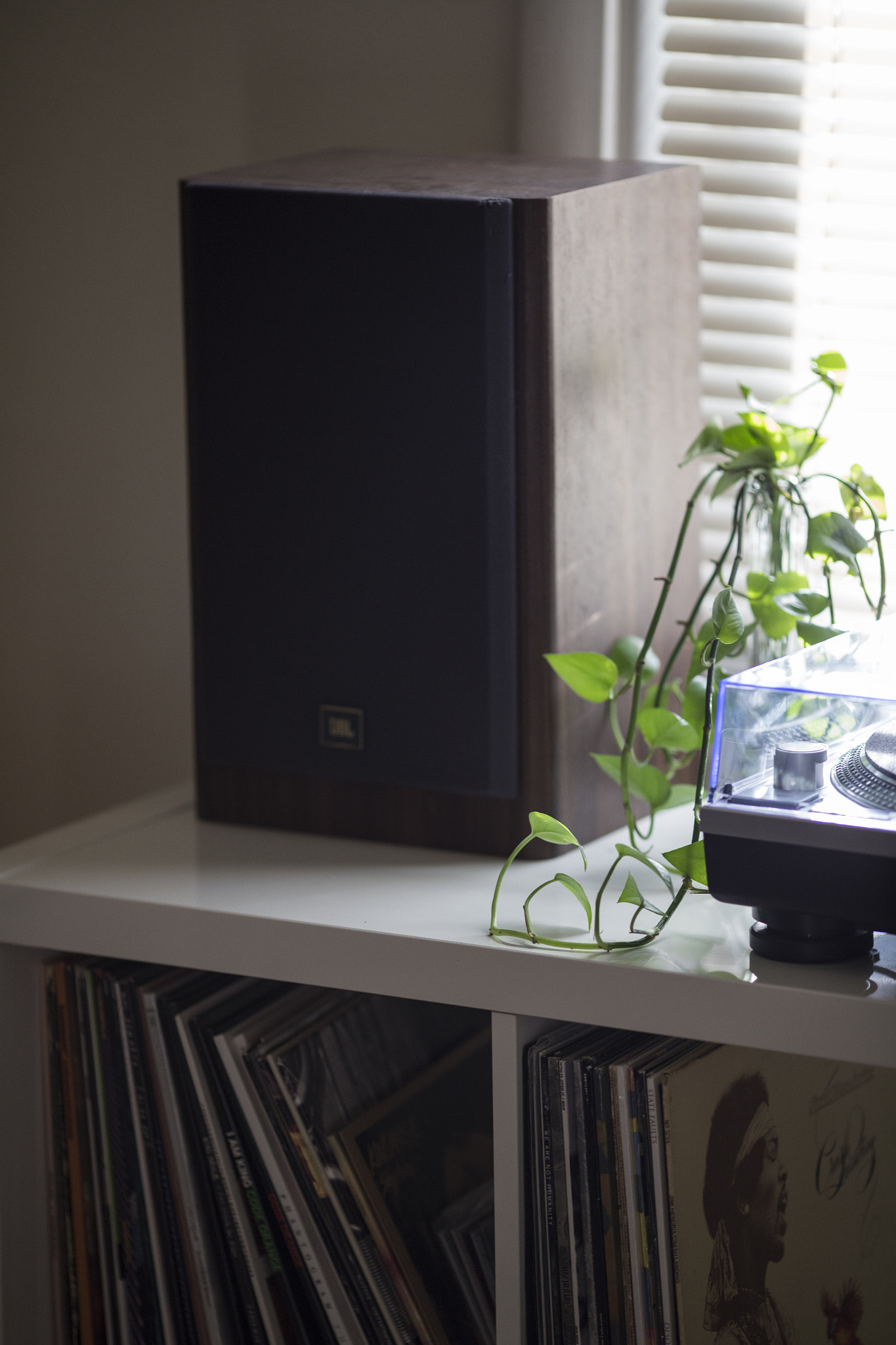 Canon EOS 6D + Canon EF 135mm F2L USM sample photo. Interior photography