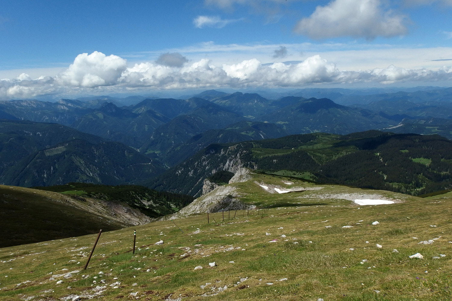 Olympus Stylus XZ-10 sample photo. Schneeberg in lower alps photography