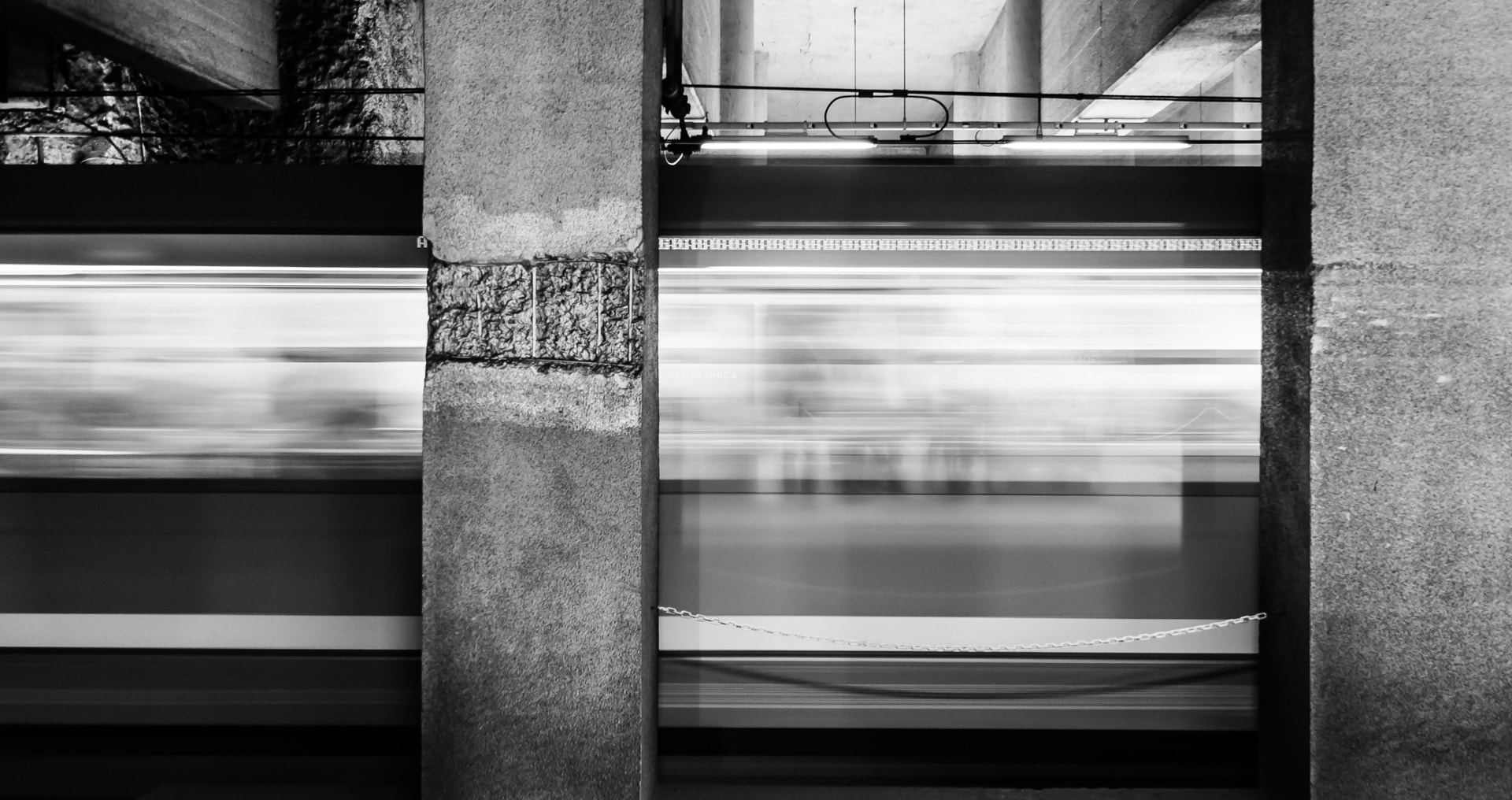 Nikon D3300 + Sigma 18-200mm F3.5-6.3 DC OS HSM sample photo. Milan underground photography