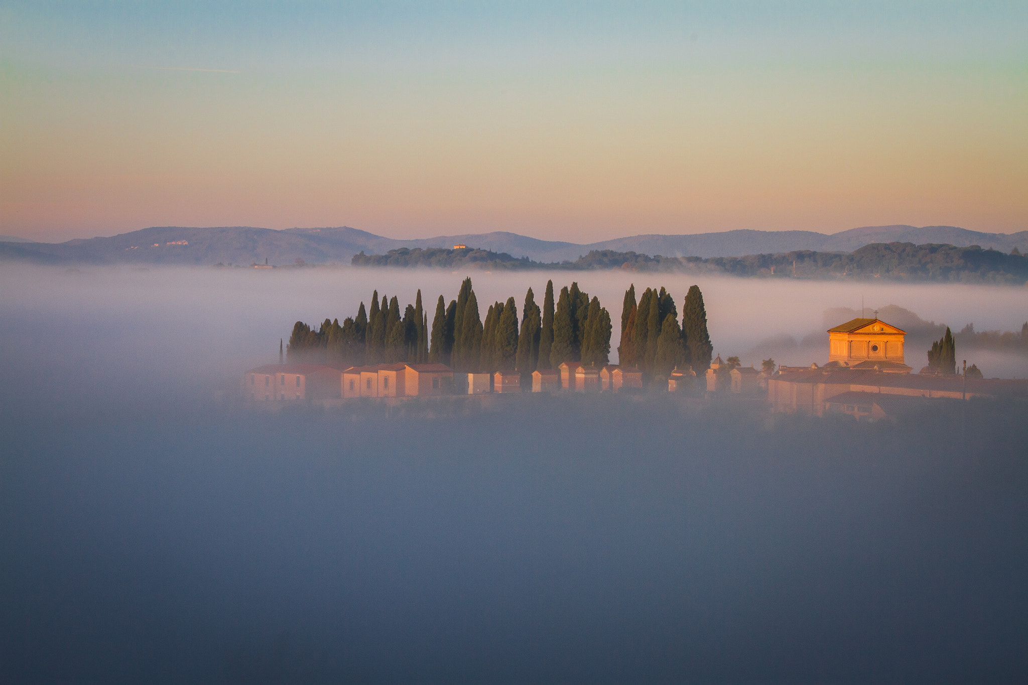 Canon EOS 7D sample photo. The colours of tuscany's dawn photography