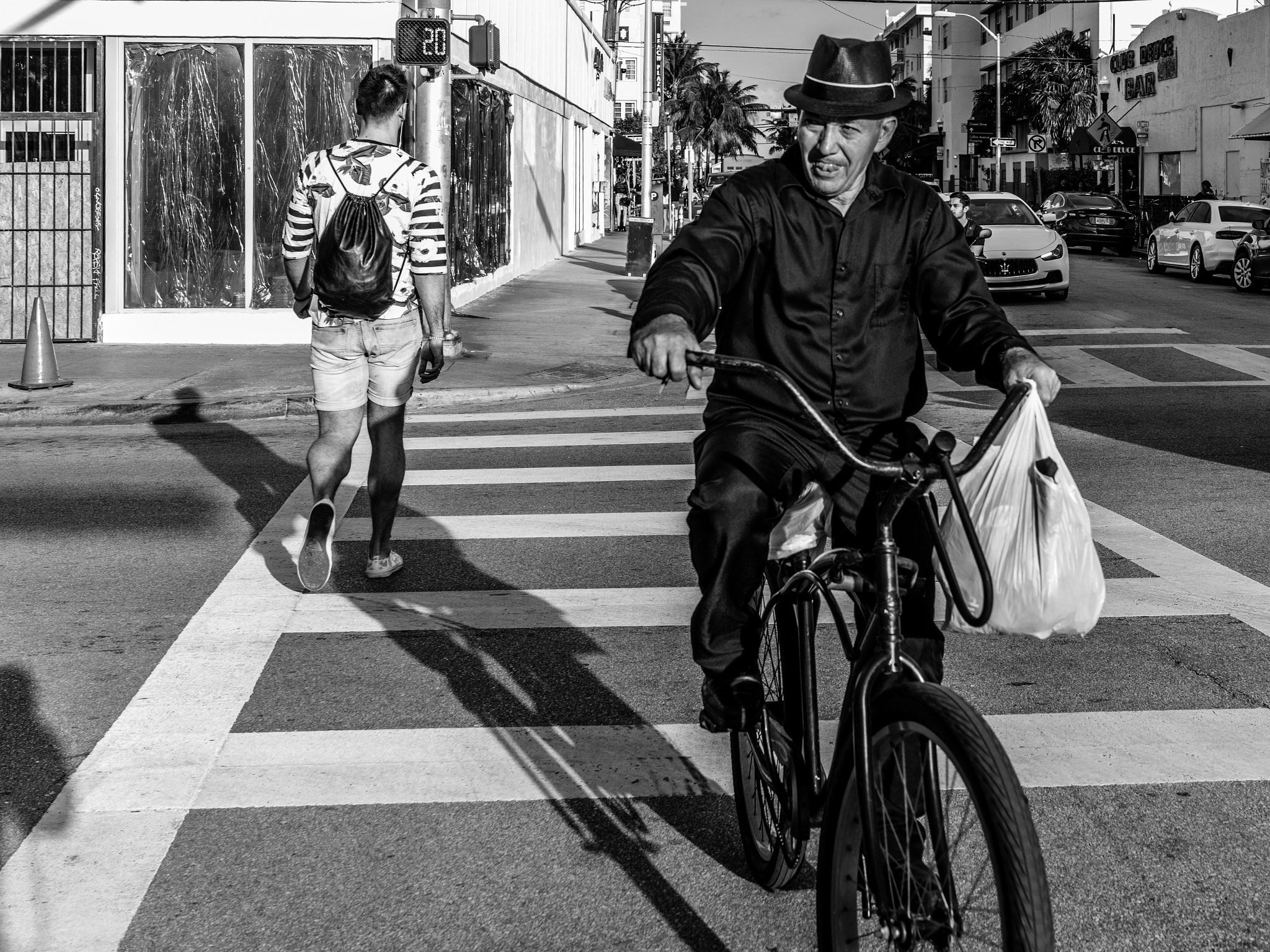35mm F2.0 sample photo. People of miami - enjoying the ride.. photography
