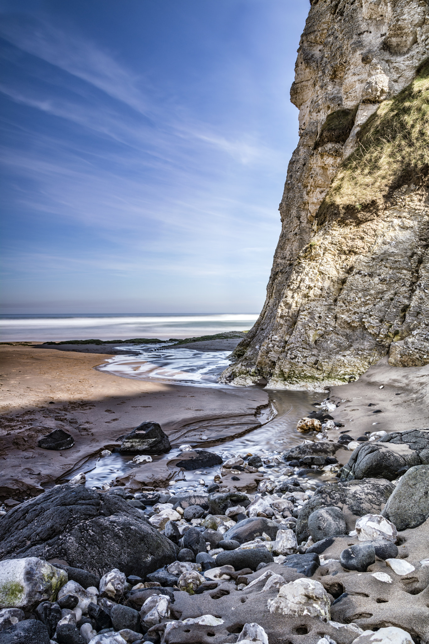 Sigma 28-300mm F3.5-6.3 DG Macro sample photo. Whiterocks beach photography