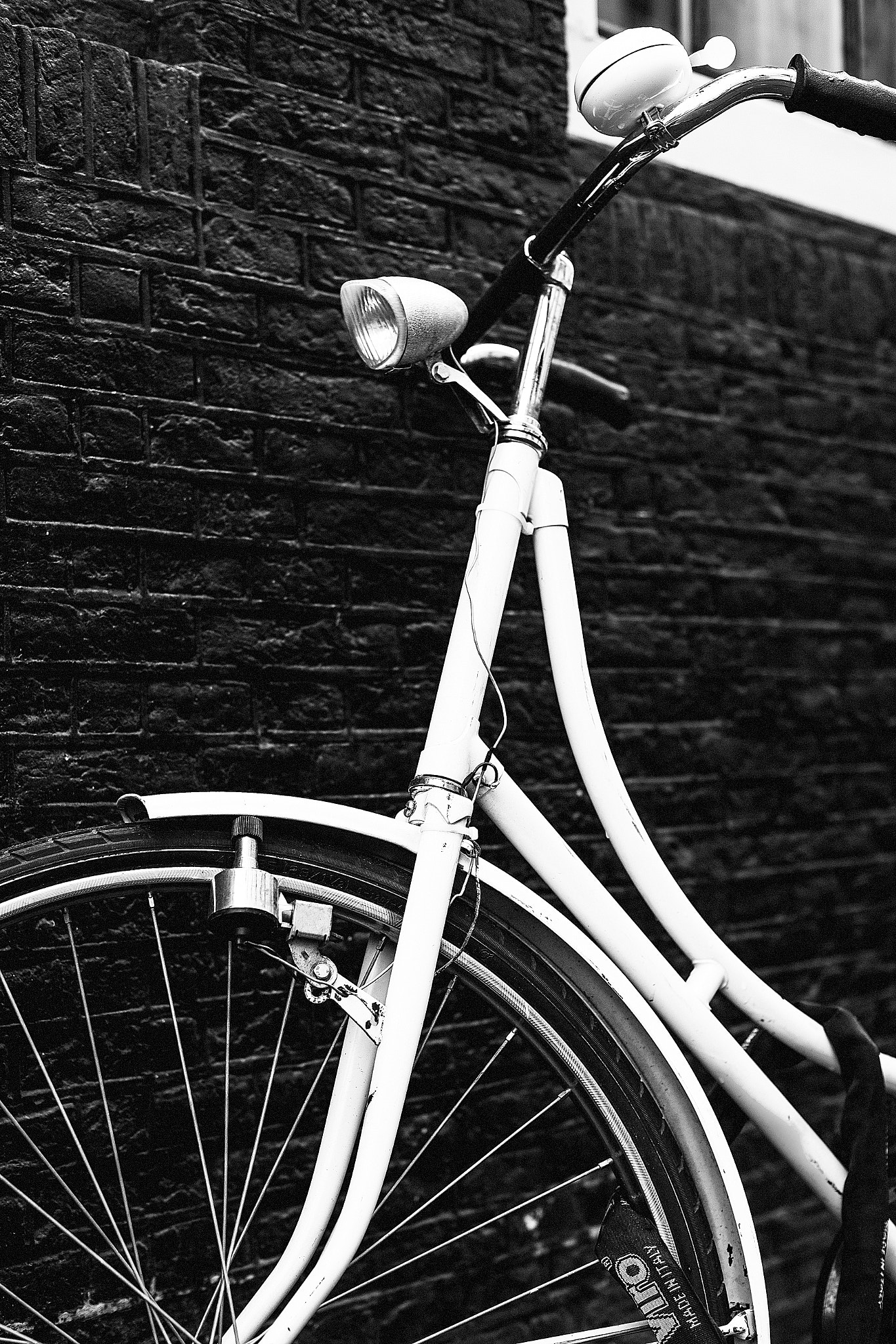 Nikon D600 + Nikon AF Nikkor 50mm F1.4D sample photo. Amsterdam streets - bike, bike, bike photography